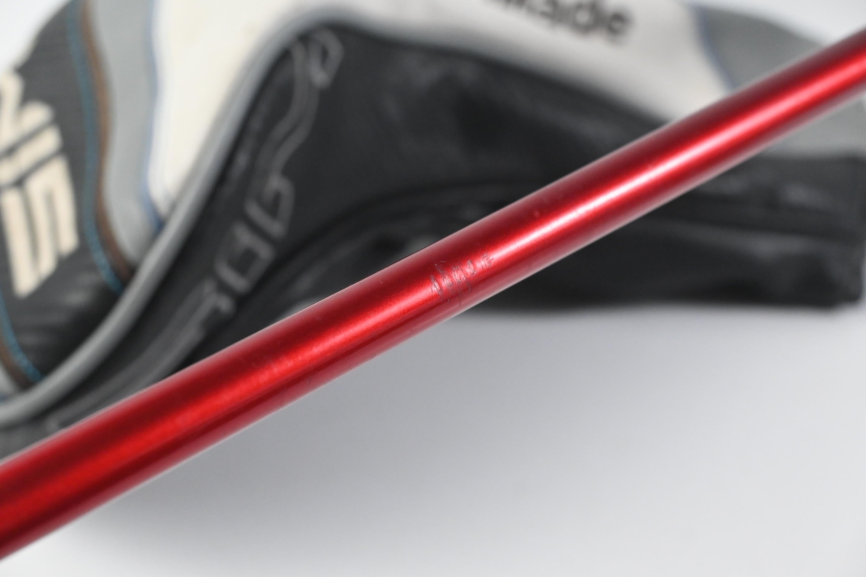 Taylormade SIM Max Driver / 10.5 Degree / Regular Flex Ventus Red 5 Shaft