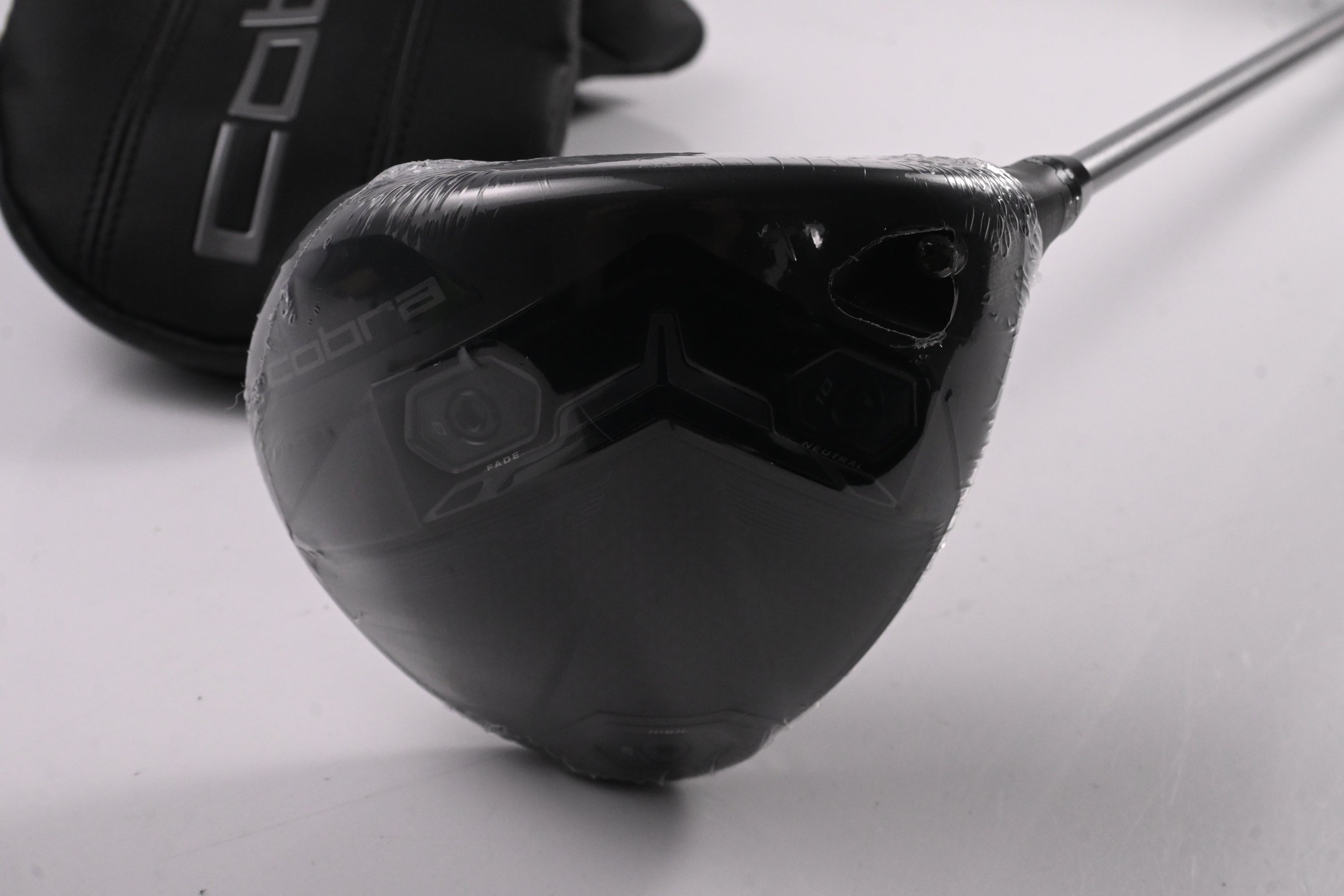 Cobra DS-Adapt LS Driver / 10.5 Degree / Stiff Flex Fujikura Pro 60 Shaft