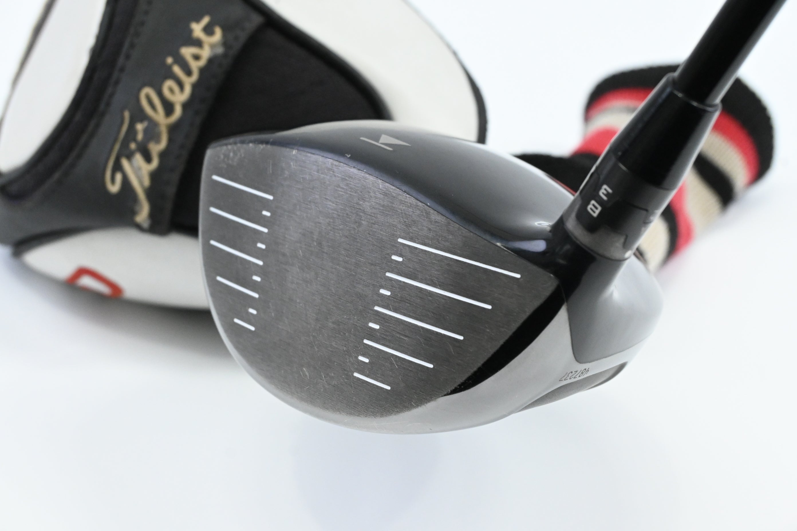 Titleist 910 D3 Driver / 10.5 Degree / Stiff Flex Tensei AV Blue 55 Shaft