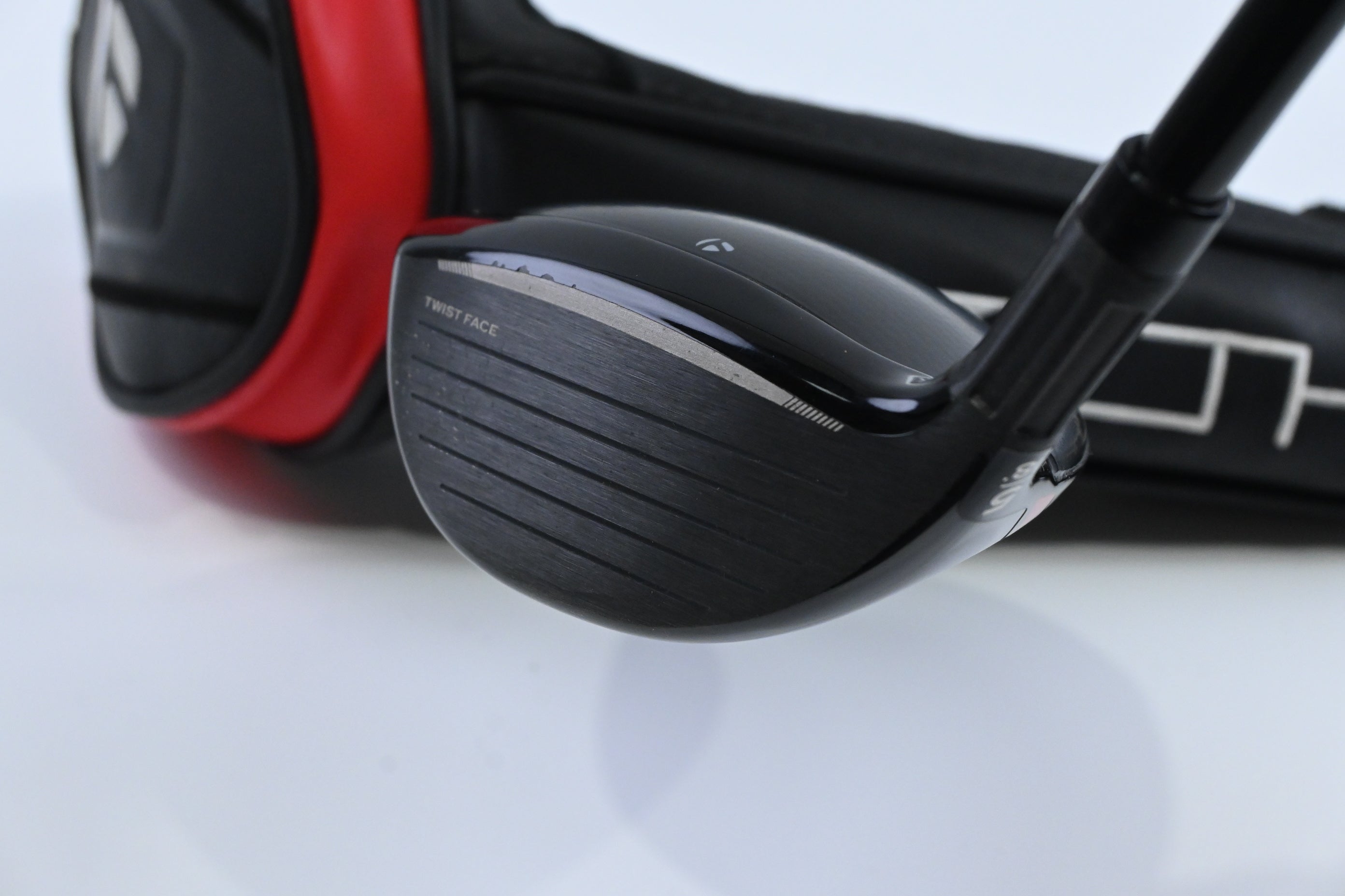Taylormade Stealth #5 Wood / 18 Degree / Stiff Flex Fujikura Ventus Red 6 Shaft