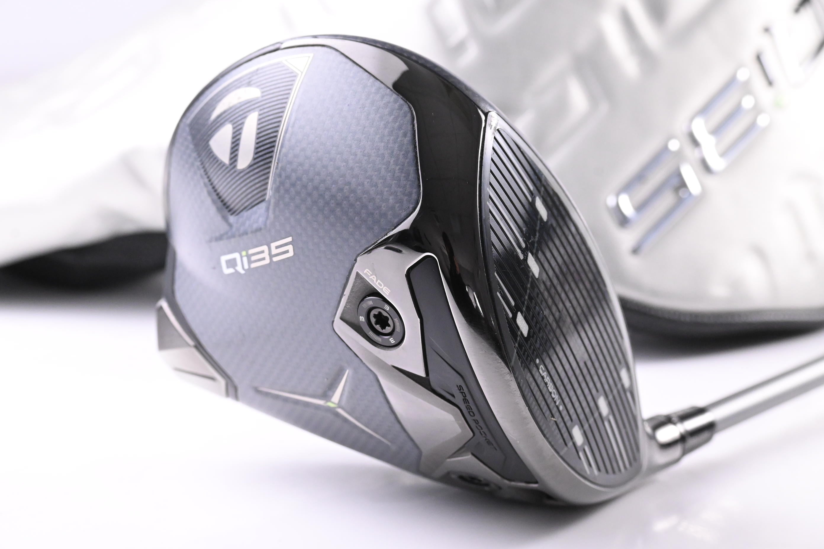 Taylormade Qi35 LS Driver / 9 Degree / Regular Flex Fujikura Air Speeder 50