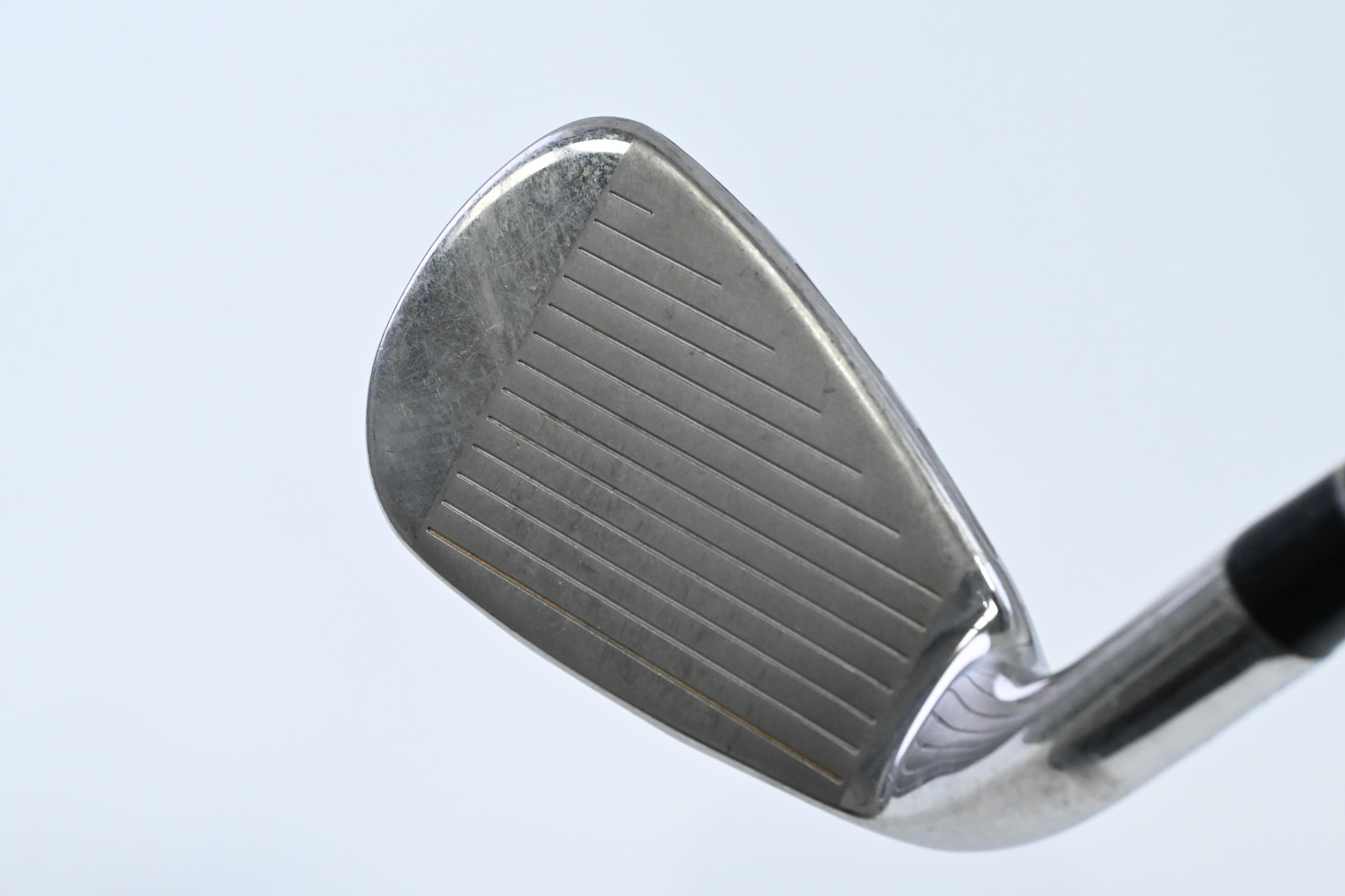 Wilson D300 #8 Iron / Senior Flex Aldila Rogue Pro 0.1.2 65 Shaft