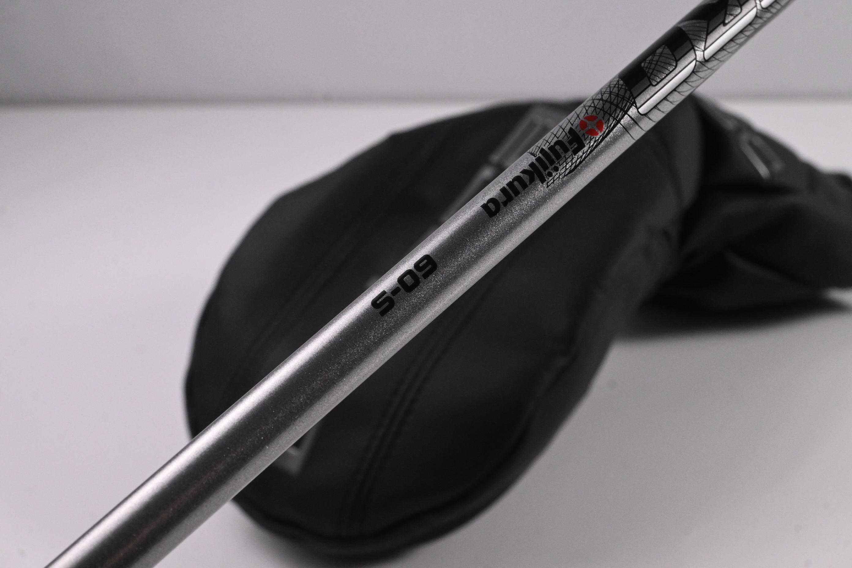 Cobra DS-Adapt LS Driver / 10.5 Degree / Stiff Flex Fujikura Pro 60 Shaft