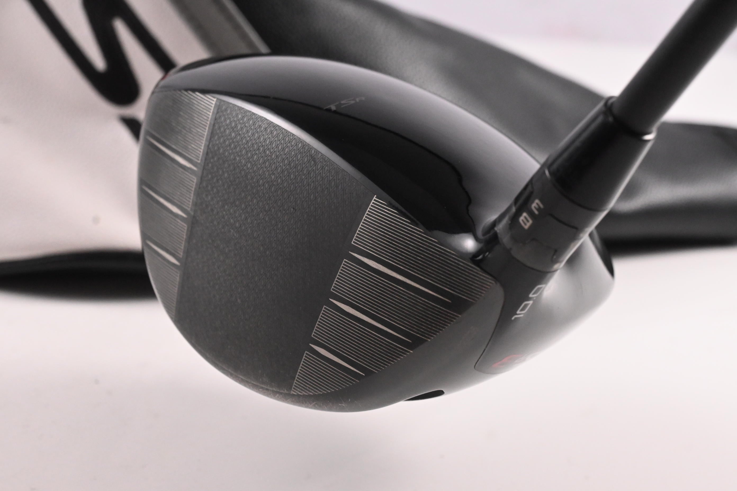 Titleist TSR3 Driver / 10 Degree / X-Flex Graphite Design Tour AD IZ-6 Shaft