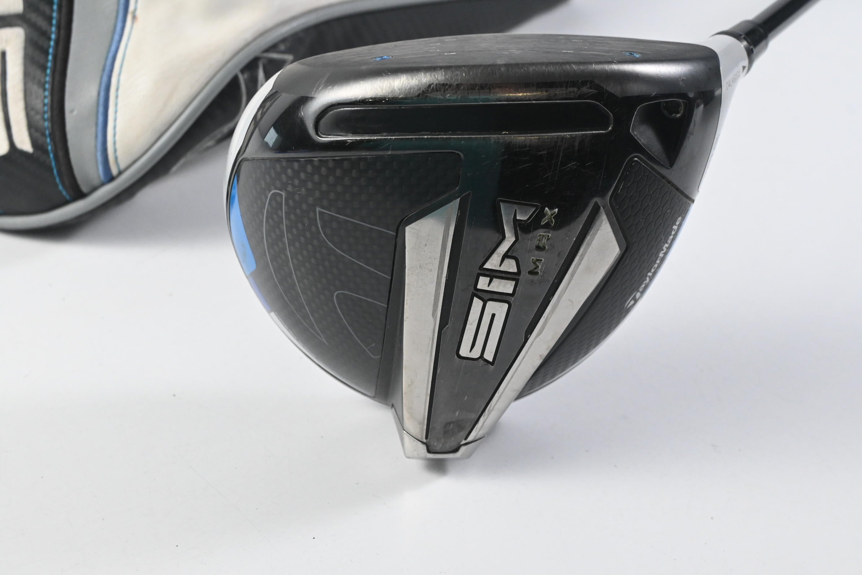 Taylormade SIM Max Driver / 10.5 Degree / Stiff Flex HZRDUS Black 60 Shaft