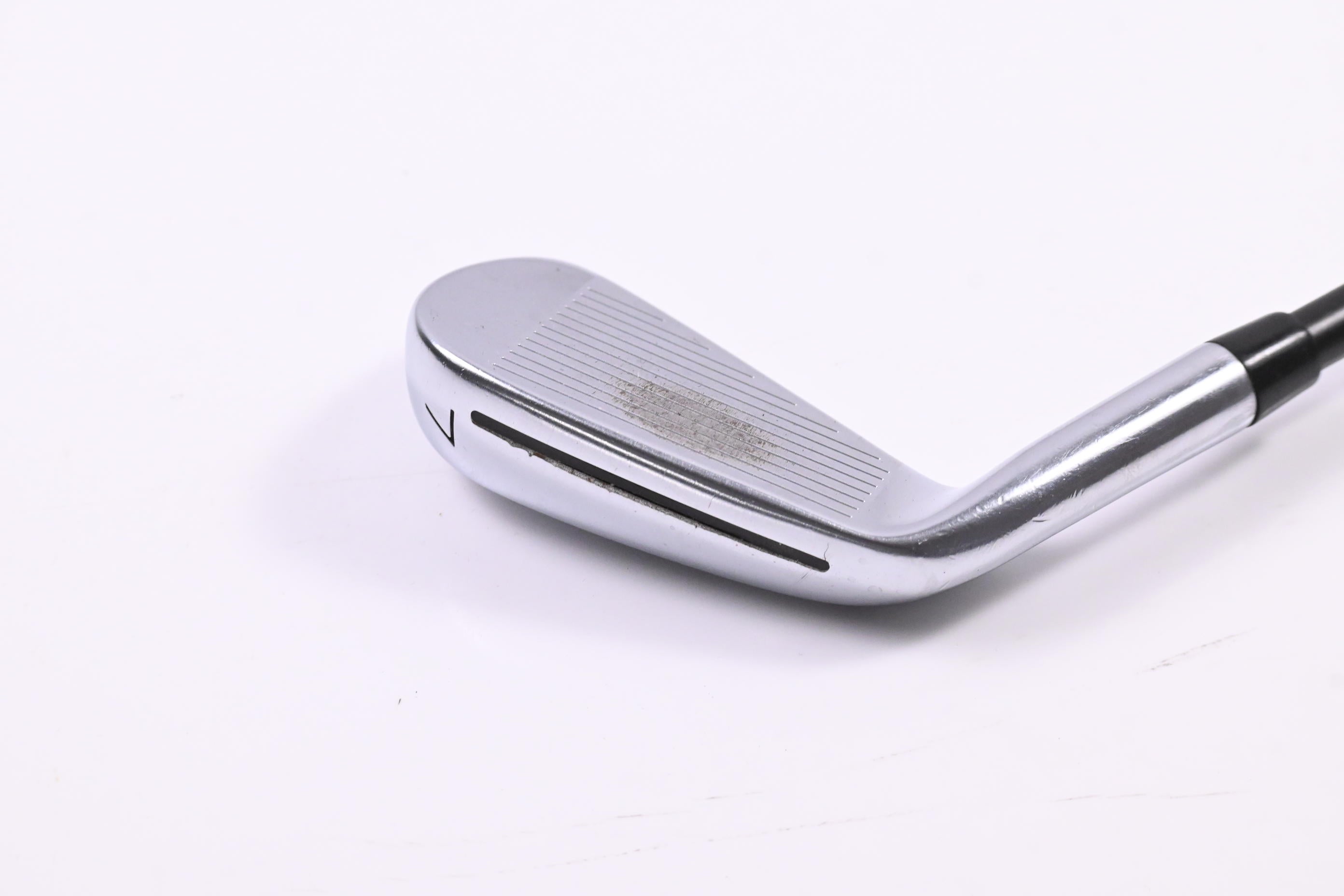 Taylormade P790 2017 #7 Iron / Stiff Flex Fujikura AXOIM Velocore 105 Shaft