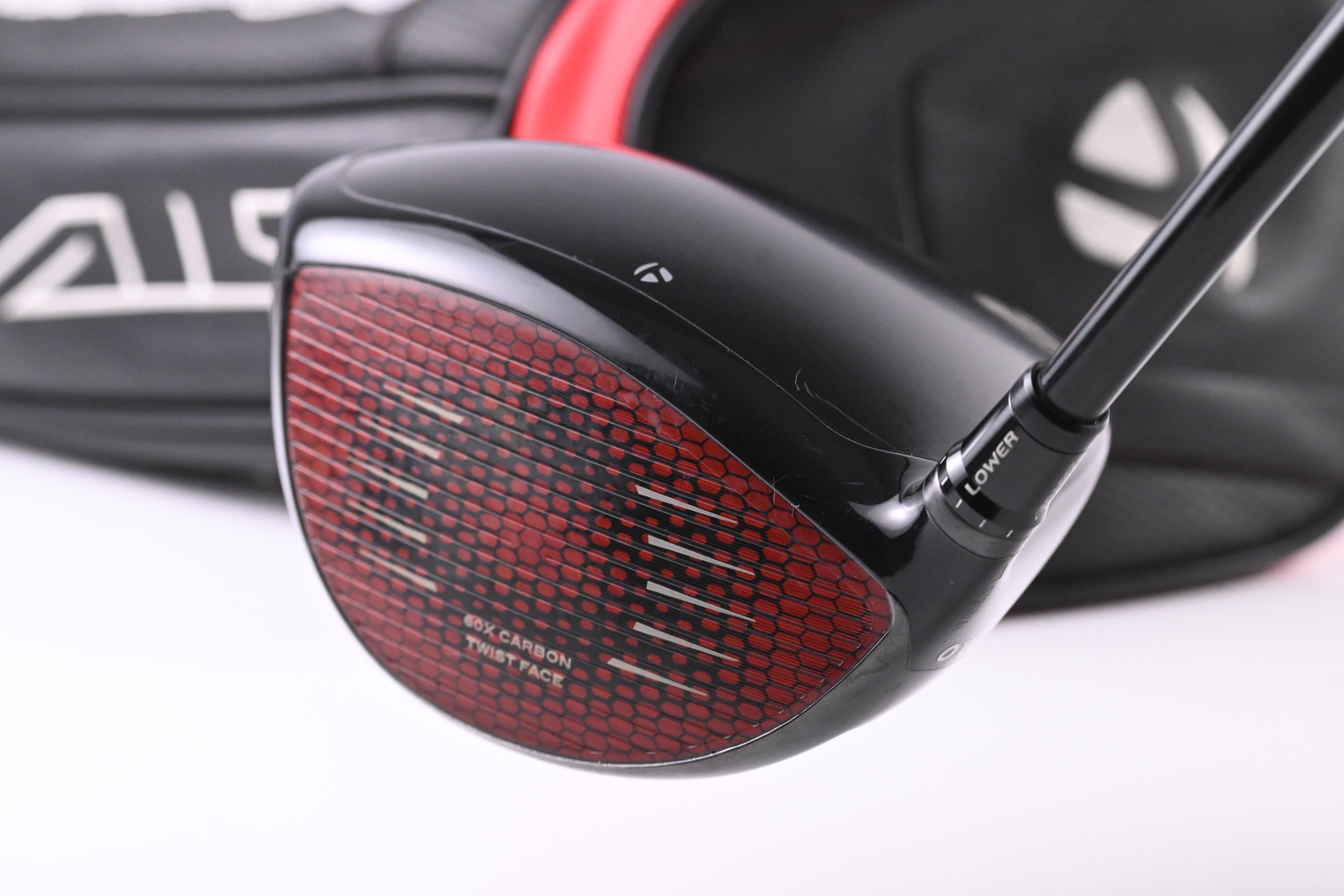 Taylormade Stealth Driver / 9 Degree / Stiff Flex HZRDUS Smoke Red RDX 60 Shaft