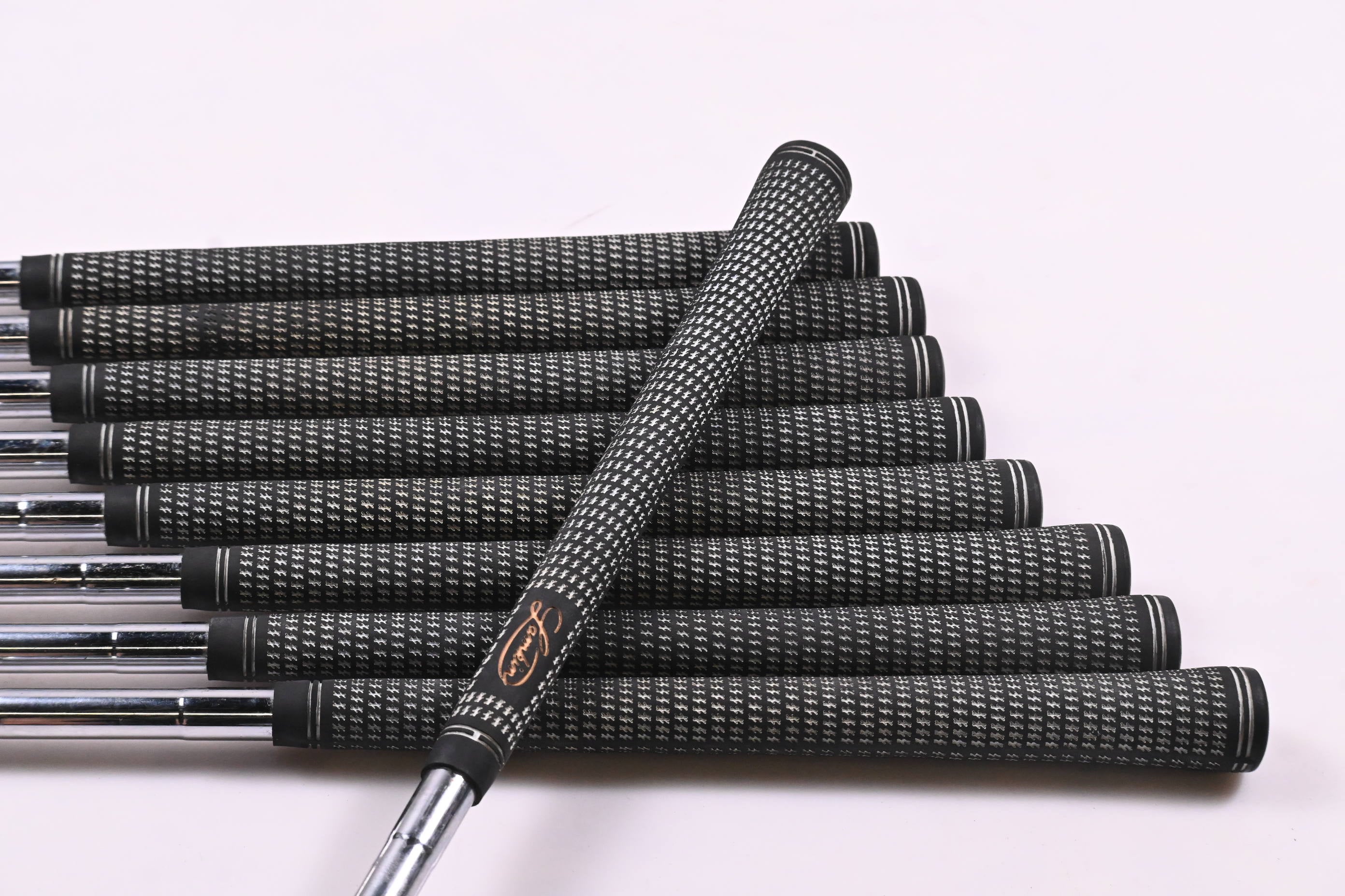 Titleist DTR Irons / 3-PW+SW / Regular Flex Dynamic Gold Shafts