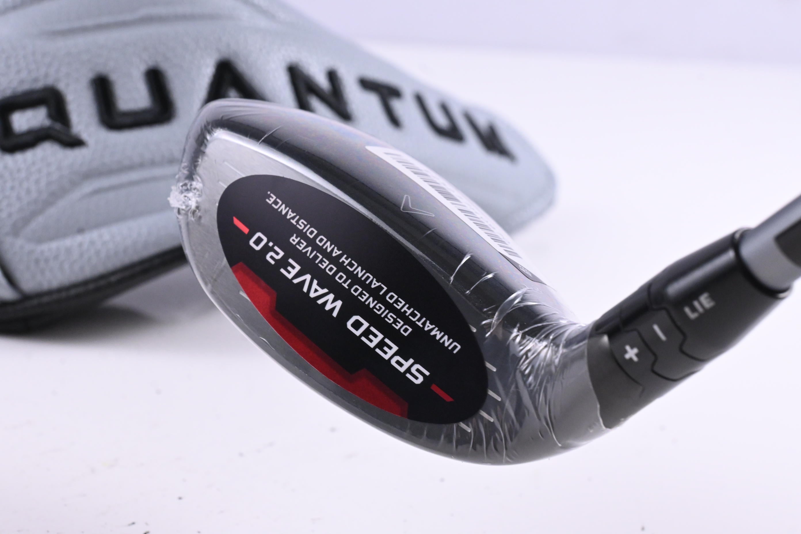 Callaway Quantum Max #5 Hybrid / 24 Degree / Regular Flex Denali Silver 60 Shaft