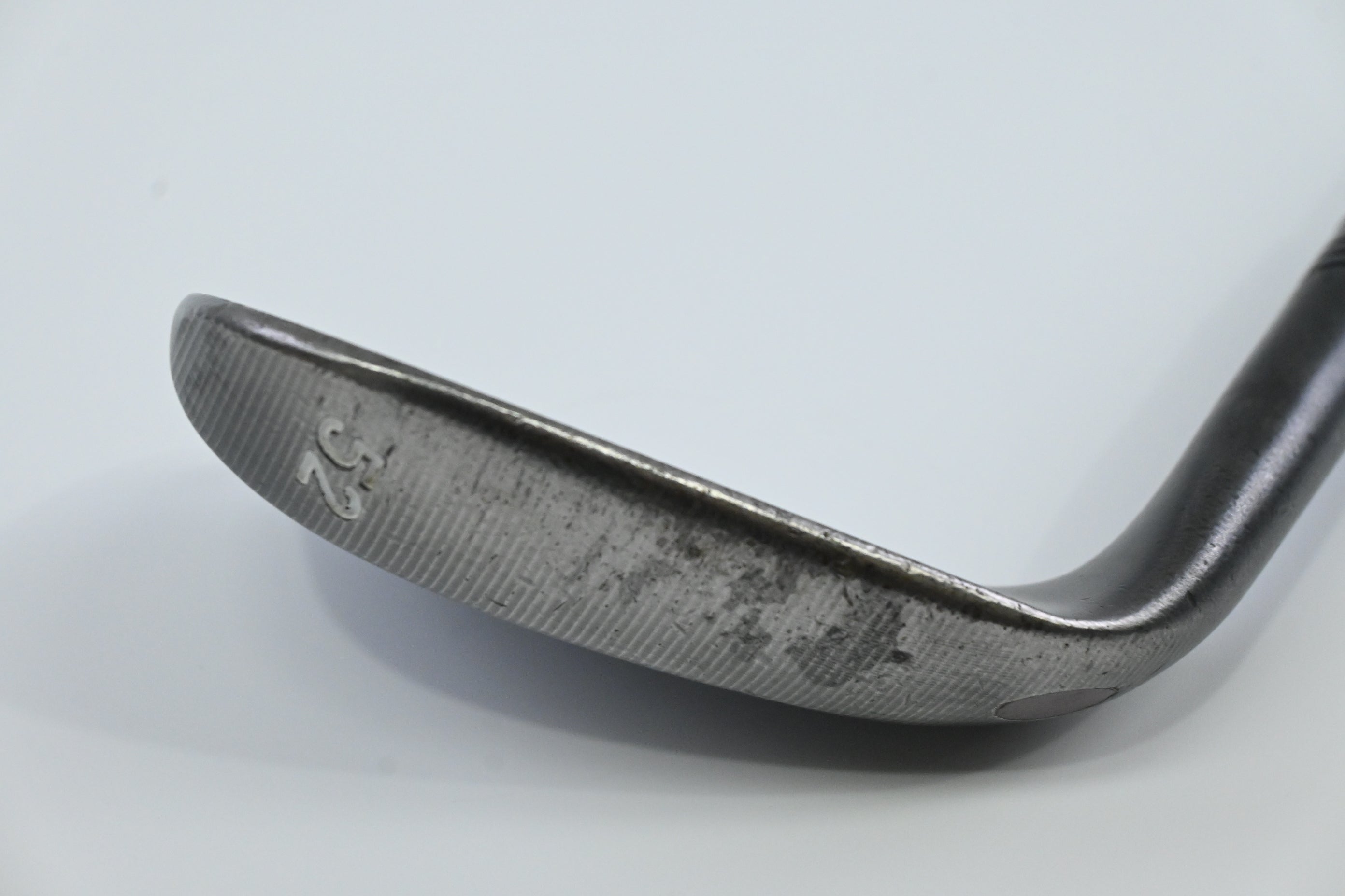 Taylormade Milled Grind Gap Wedge / 52 Degree / X-Flex Dynamic Gold X100 Shaft