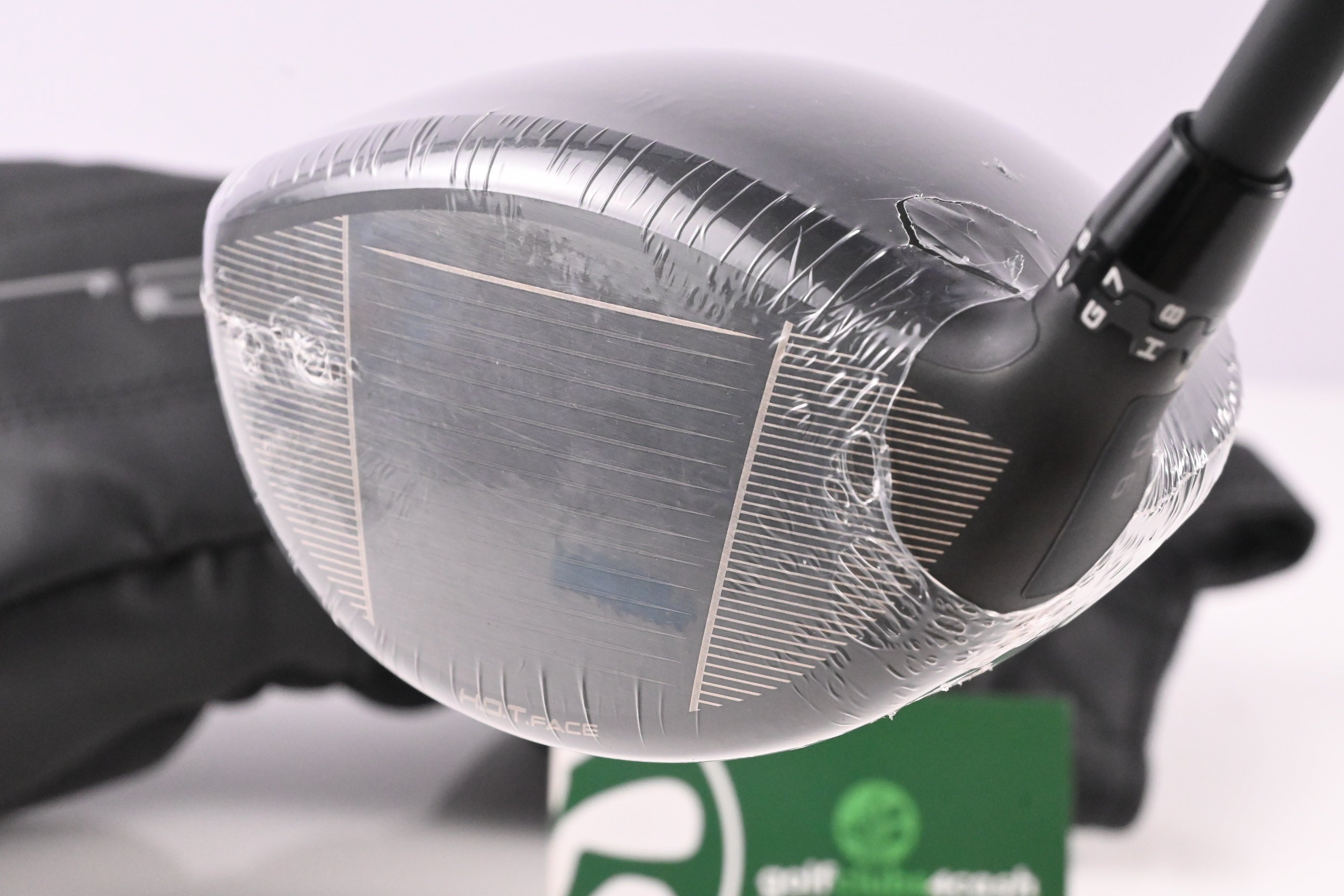 Cobra DS-Adapt LS Driver / 9 Degree / Regular Flex Vanquish 4 Shaft