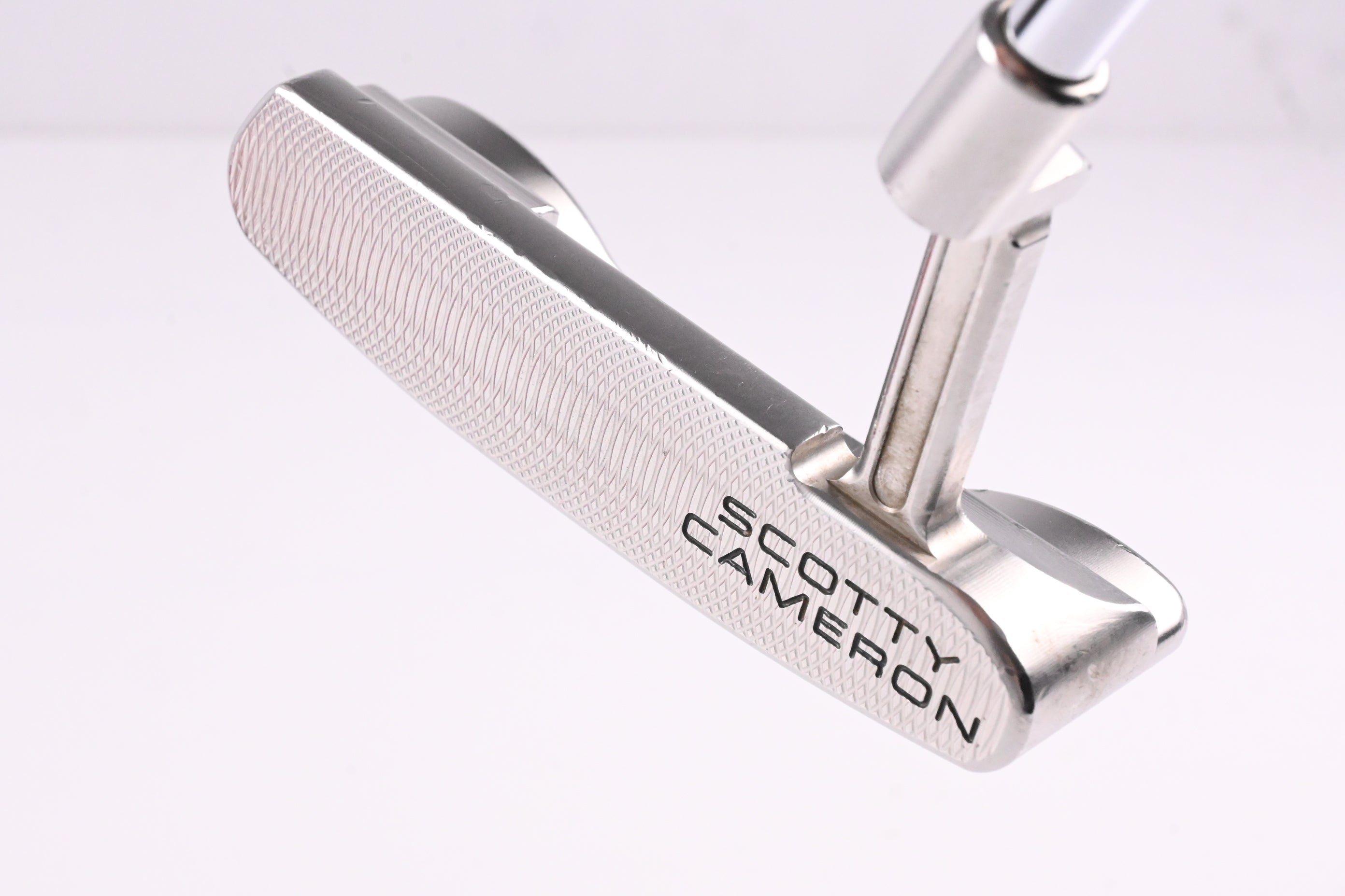 Scotty Cameron Super Select Newport+ Putter / 34 Inch