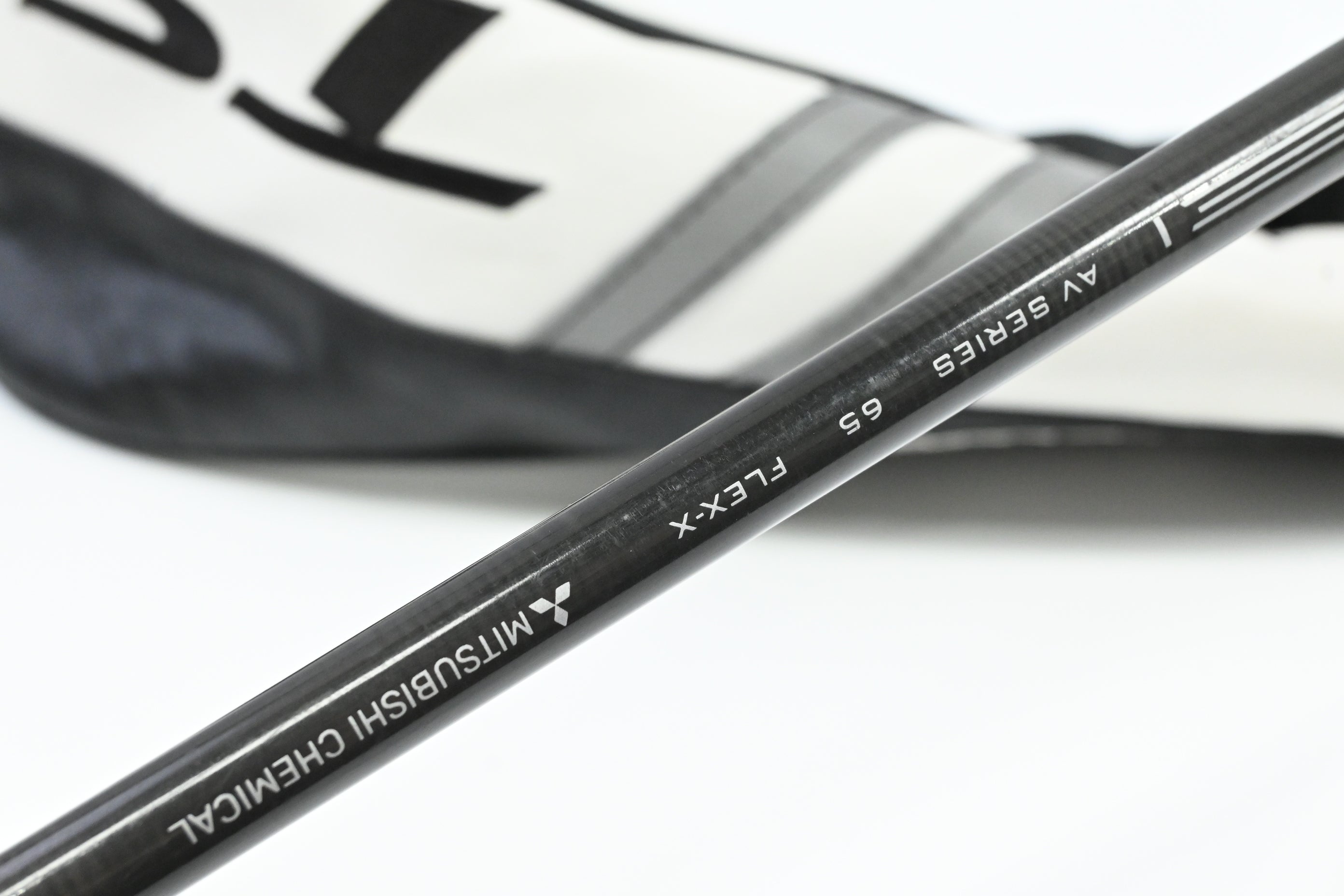 Titleist TSi3 Driver / 8 Degree / X-Flex Tensei AV Raw White 65 Shaft
