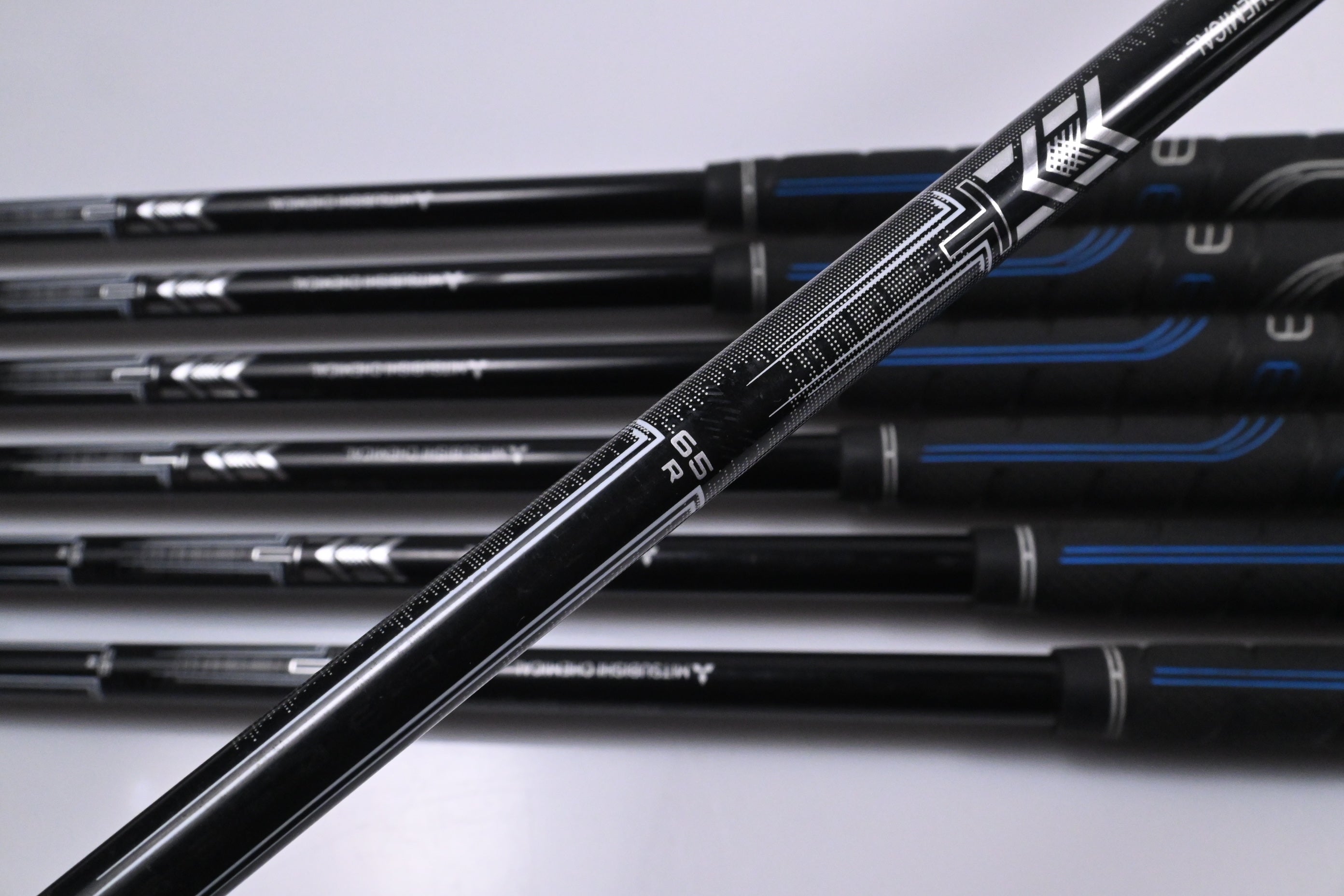Taylormade P790 2021 Irons / 4-PW / Regular Flex MMT 65 Shafts