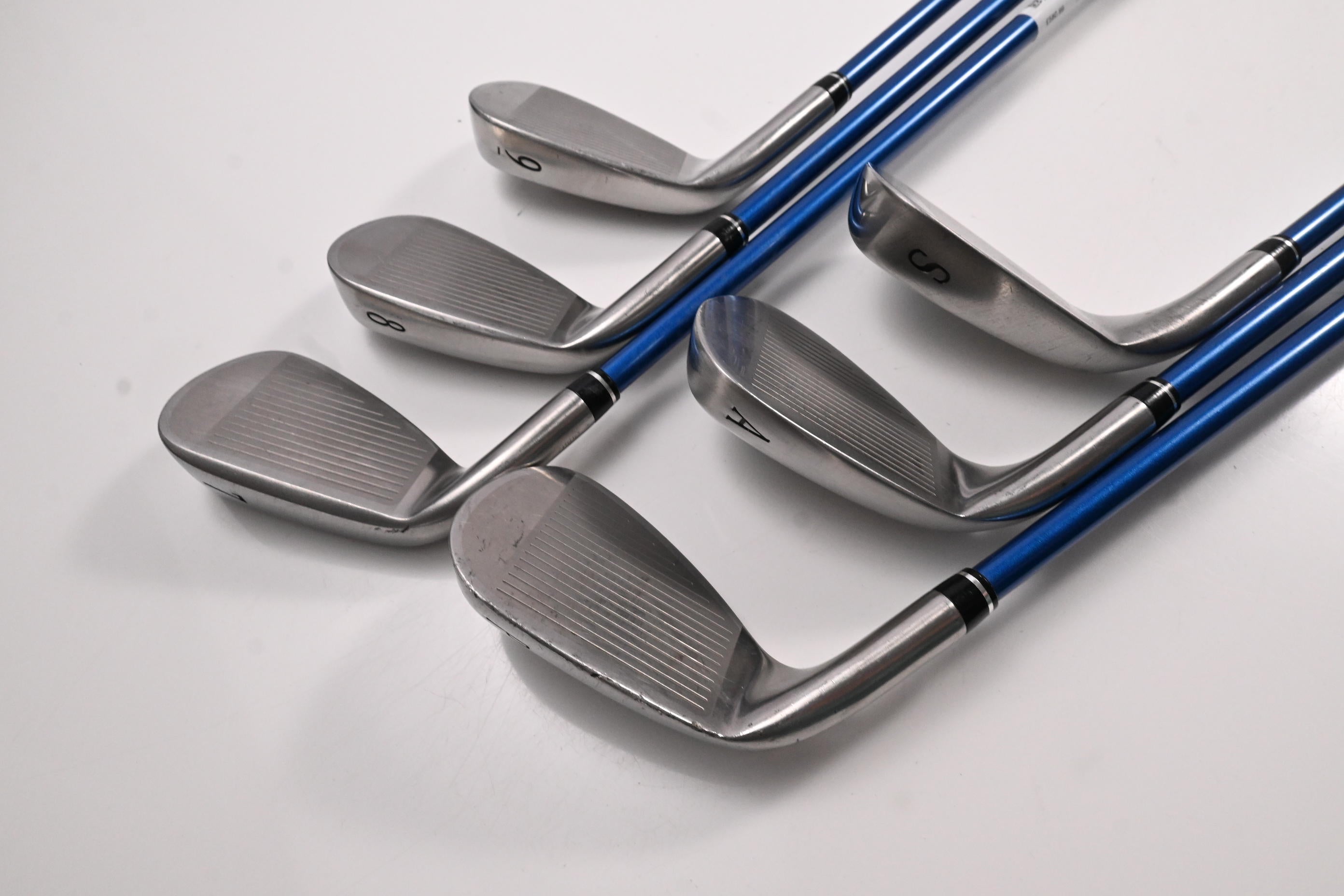 XXIO 13 Irons / 7-PW+GW+SW / Stiff / Regular Flex XXIO MP 1300 Shafts