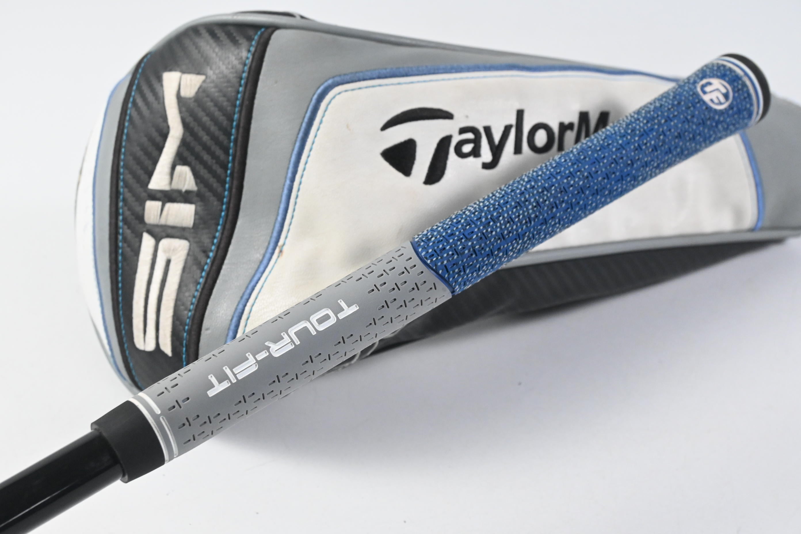 Taylormade SIM Max Driver / 10.5 Degree / Stiff Flex HZRDUS Black 60 Shaft
