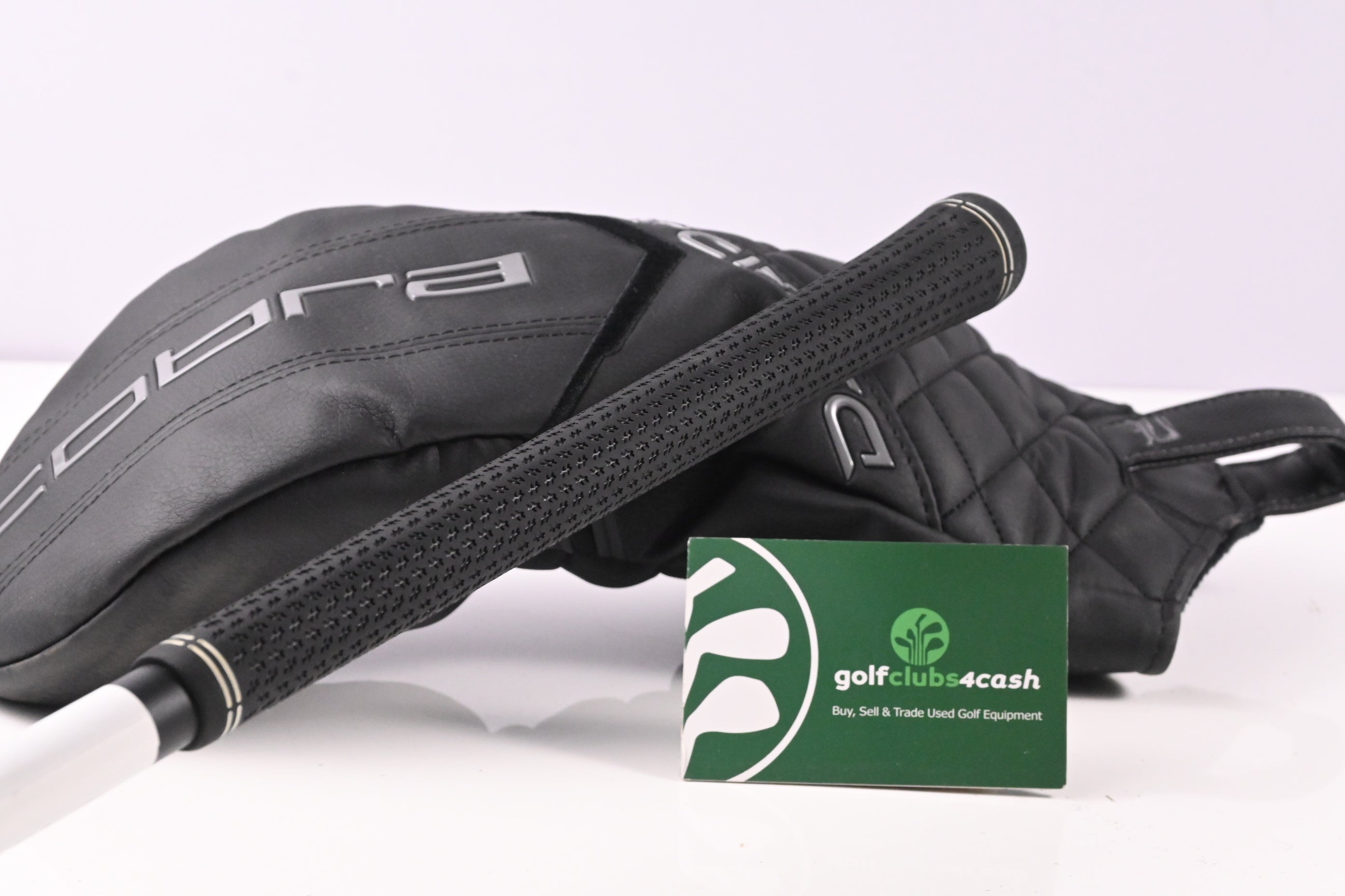 Cobra DS-Adapt LS Driver / 9 Degree / Regular Flex Vanquish 4 Shaft