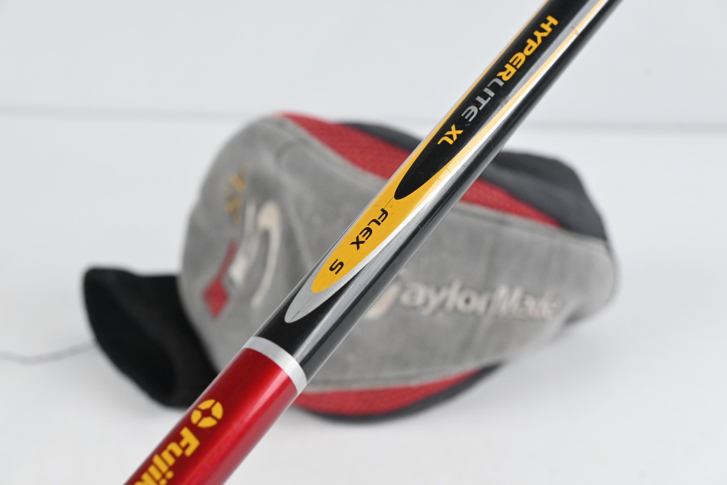 Taylormade R5 XL Driver / 9.5 Degree / Stiff Flex Taylormade Hyperlite XL Shaft