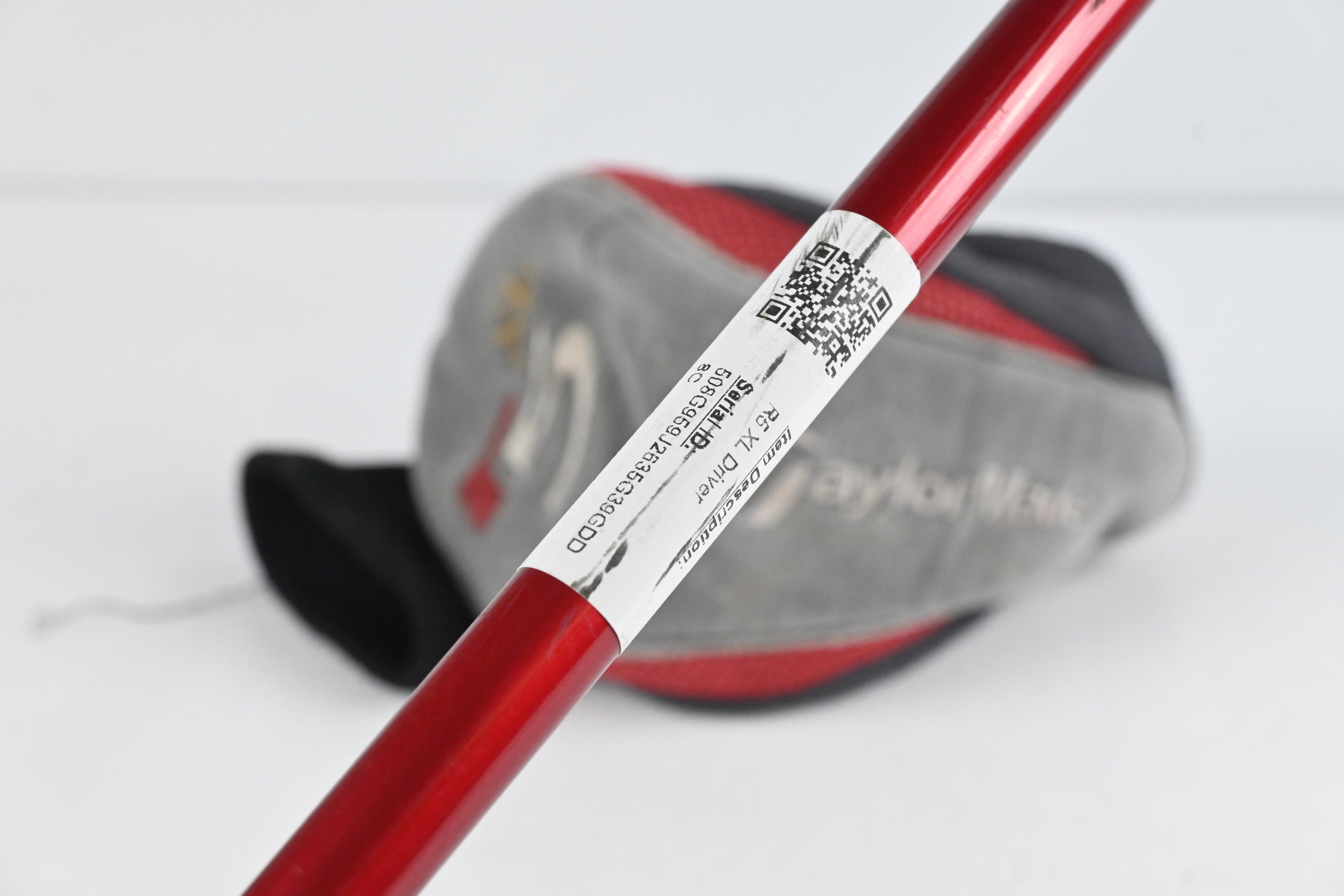 Taylormade R5 XL Driver / 9.5 Degree / Stiff Flex Taylormade Hyperlite XL Shaft