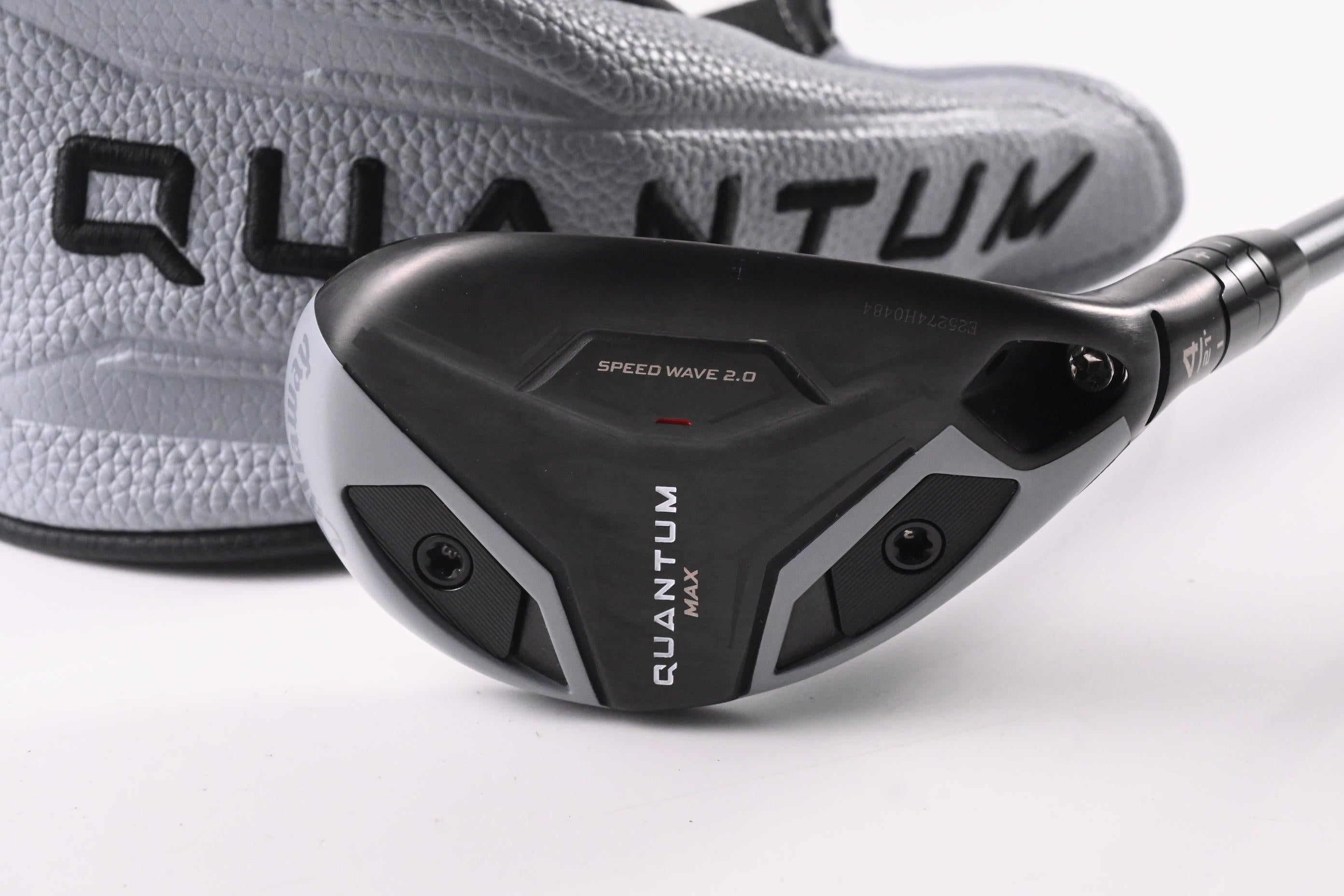 Callaway Quantum Max #4 Hybrid / 21 Degree / Stiff Flex Denali Charcoal 70 Shaft
