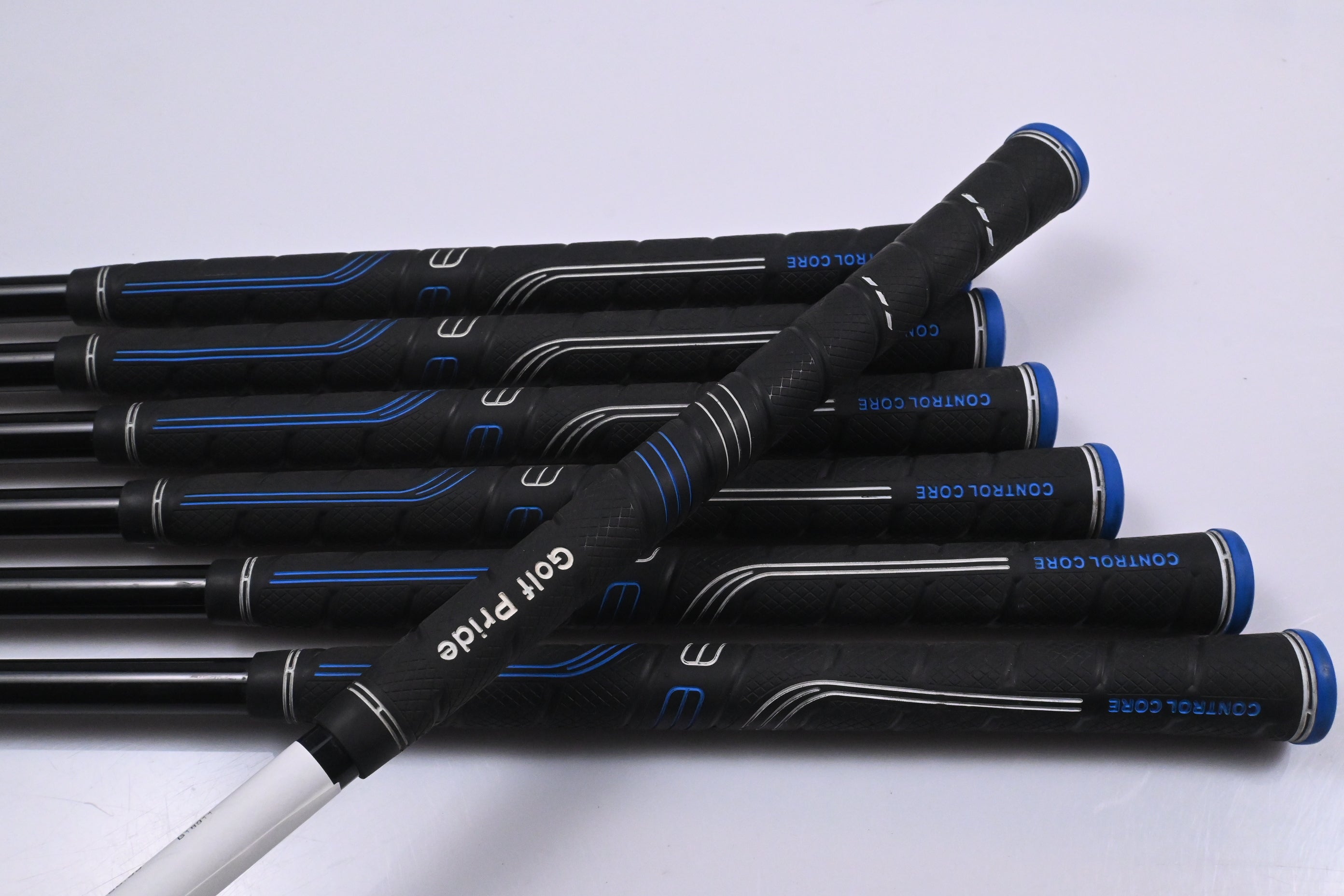 Taylormade P790 2021 Irons / 4-PW / Regular Flex MMT 65 Shafts