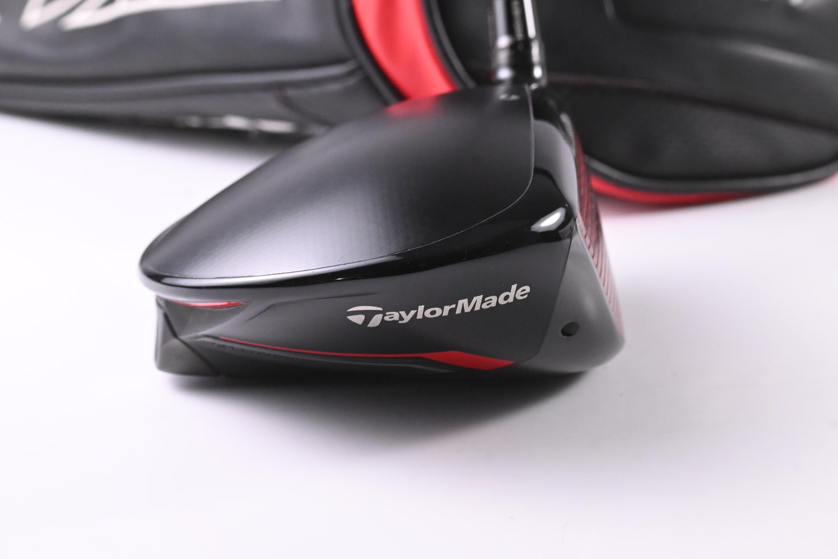 Taylormade Stealth Driver / 10.5 Degree / Stiff Flex Fujikura Ventus Red 5 Shaft