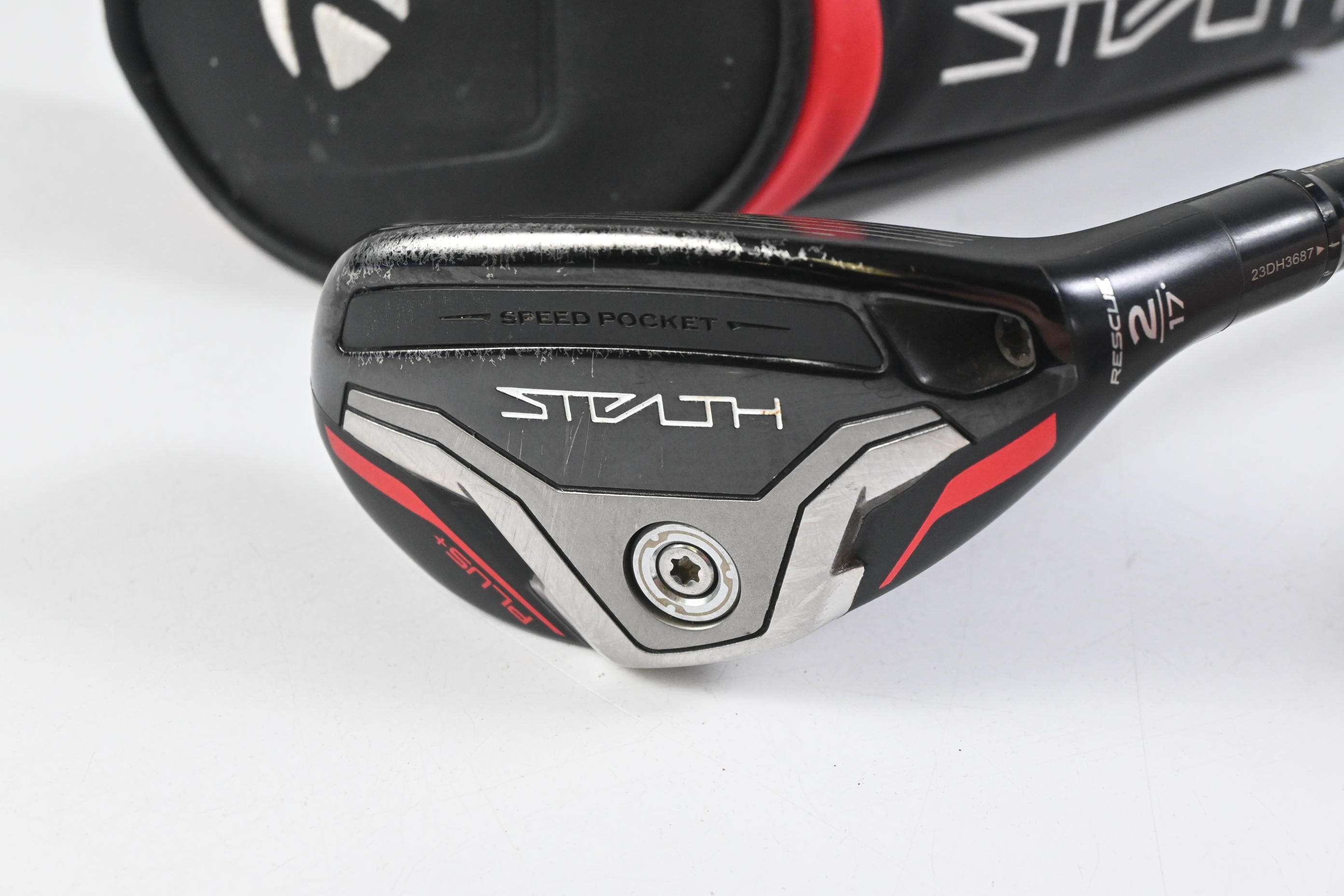 Taylormade Stealth Plus #2 Hybrid / 17 Degree / Regular Flex HZRDUS Smoke Red