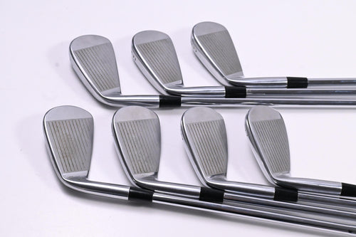 Mizuno Pro 245 Irons / 4-PW / Regular Flex Dynamic Gold Mid 100 R300 Shafts