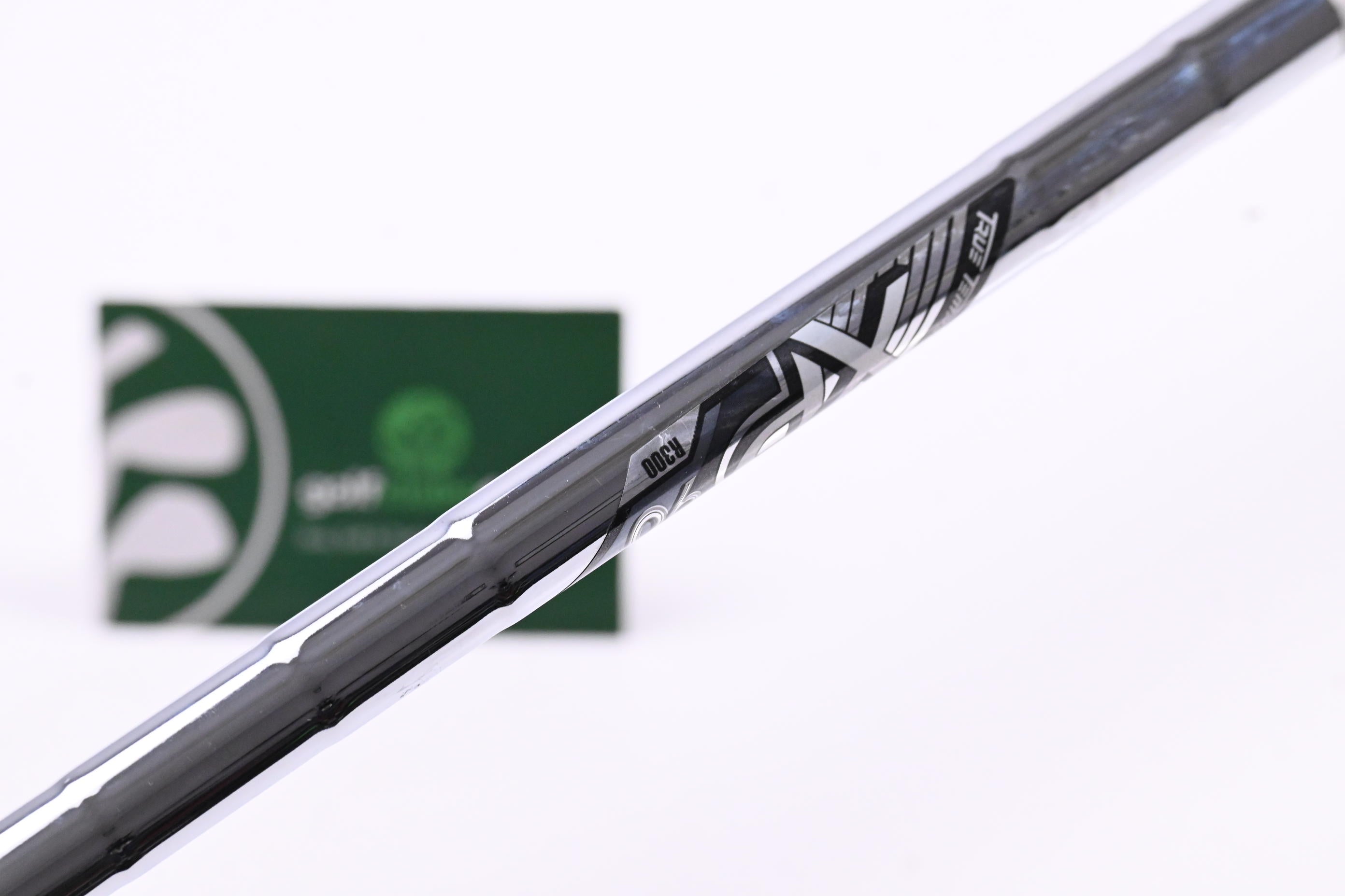 Left Hand Cleveland Launcher XL Halo Duel Wedge / 49.5 Degree / Regular Flex XP