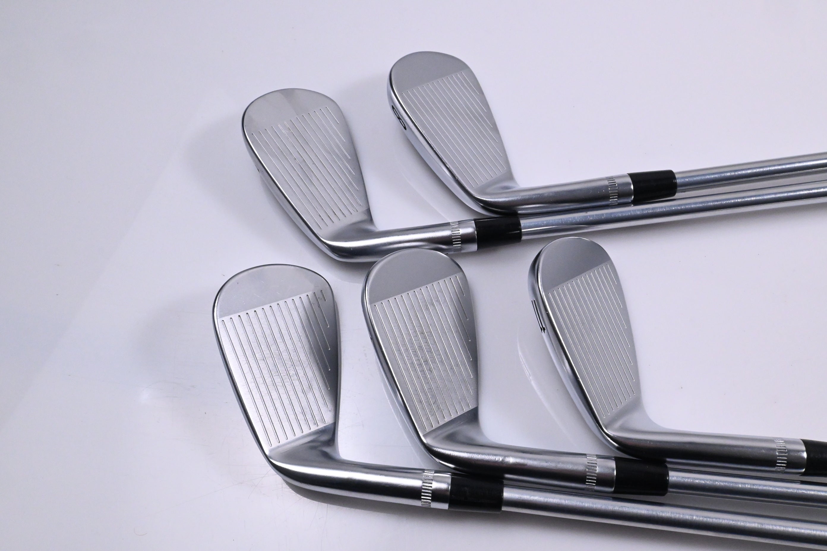 Callaway Apex CB 24 Irons / 7-11i / Stiff Flex Project X IO 110 Shafts