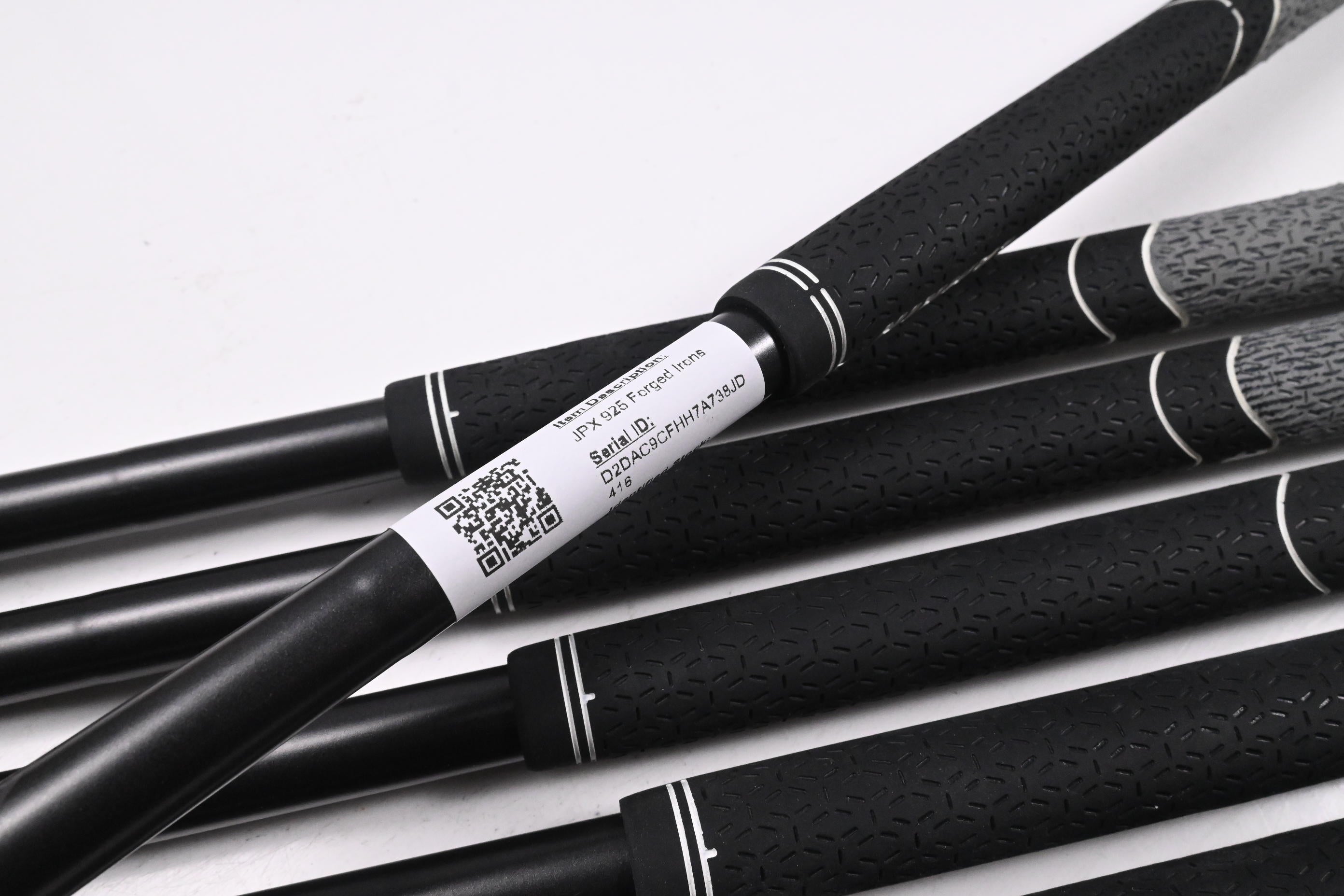 Mizuno JPX 925 Forged Irons / 4-PW / Stiff Flex Dynamic Gold Mid 115 S400