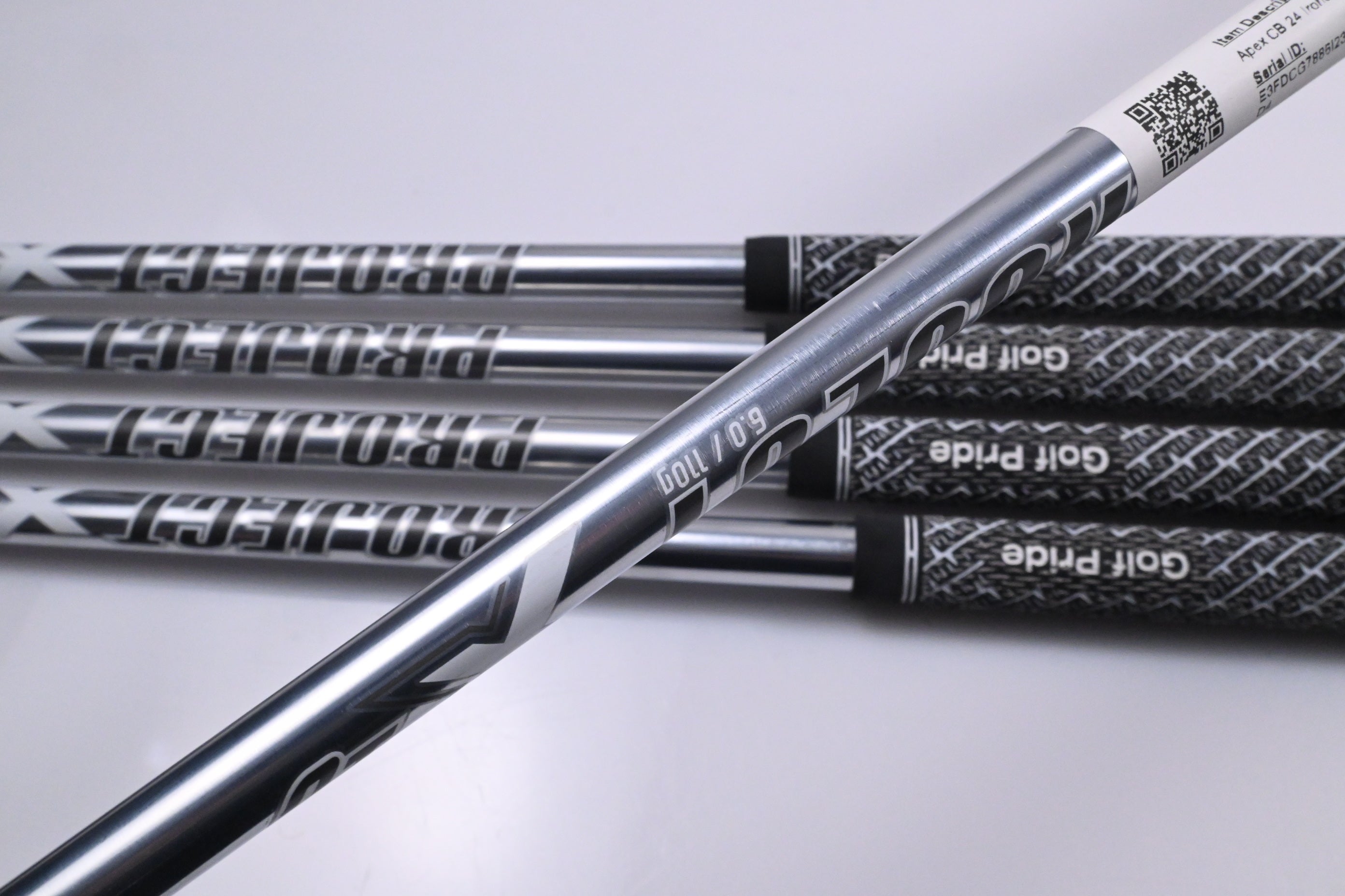 Callaway Apex CB 24 Irons / 7-11i / Stiff Flex Project X IO 110 Shafts