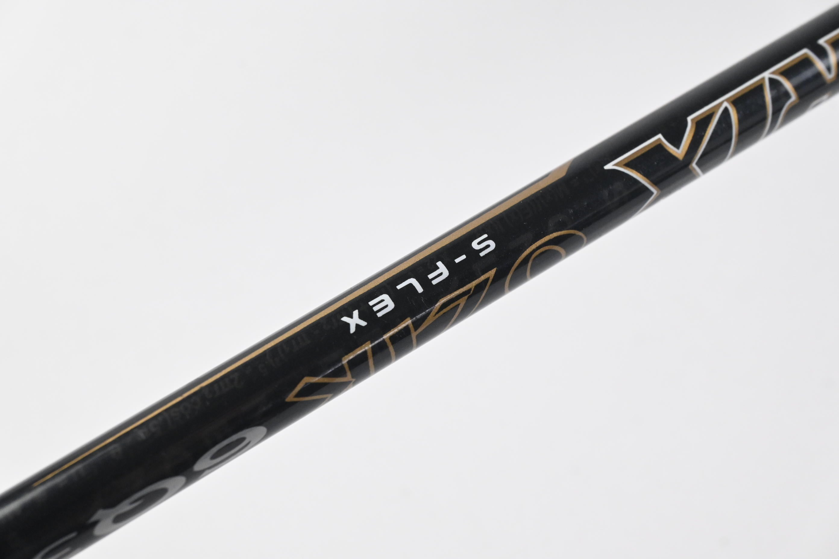 Cleveland 588 Custom Driver / 10.5 Degree / Stiff Flex Matrix Ozik 6Q3 Shaft