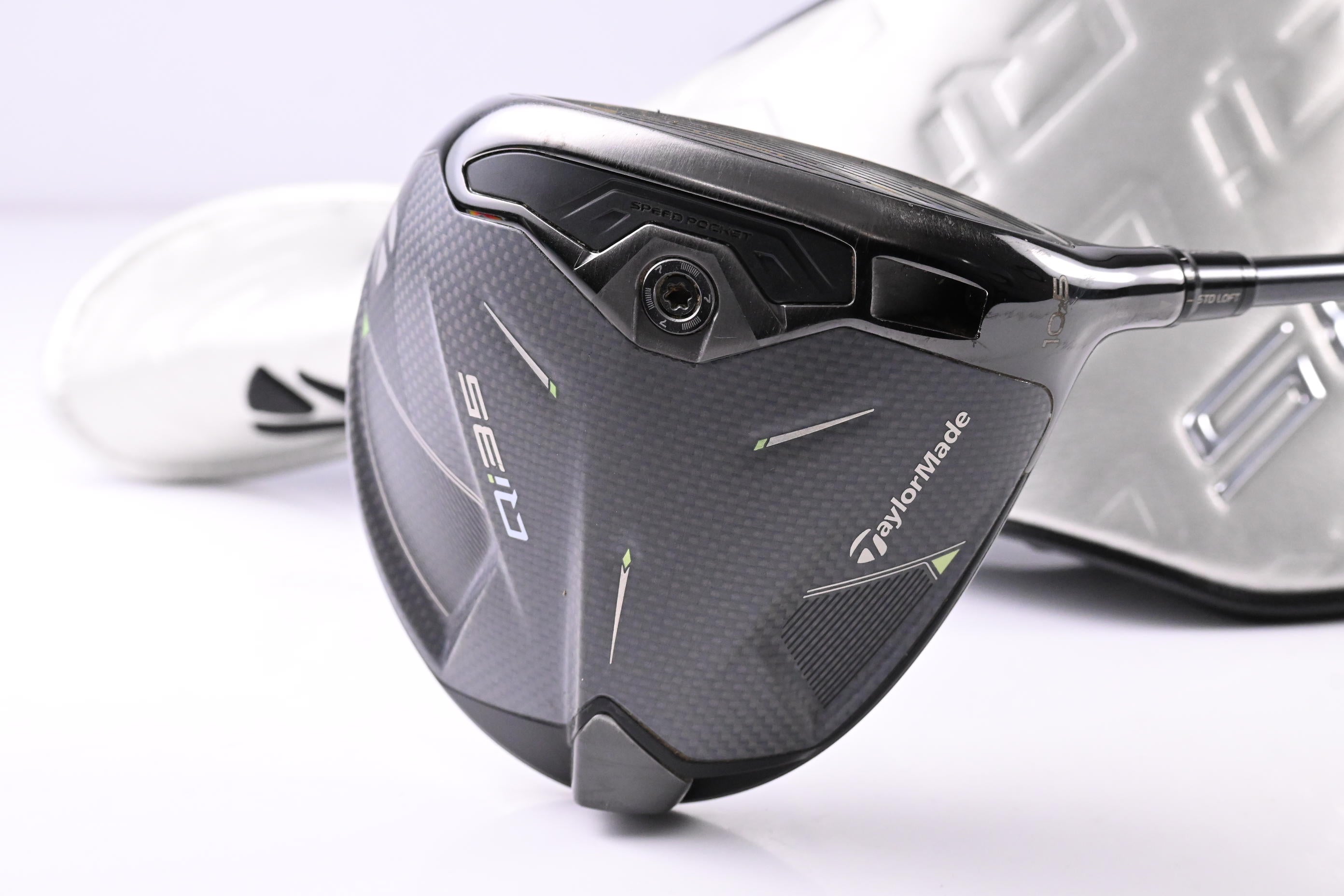 Taylormade Qi35 Driver / 10.5 Degree / Regular Flex Diamana T+ 60 Shaft