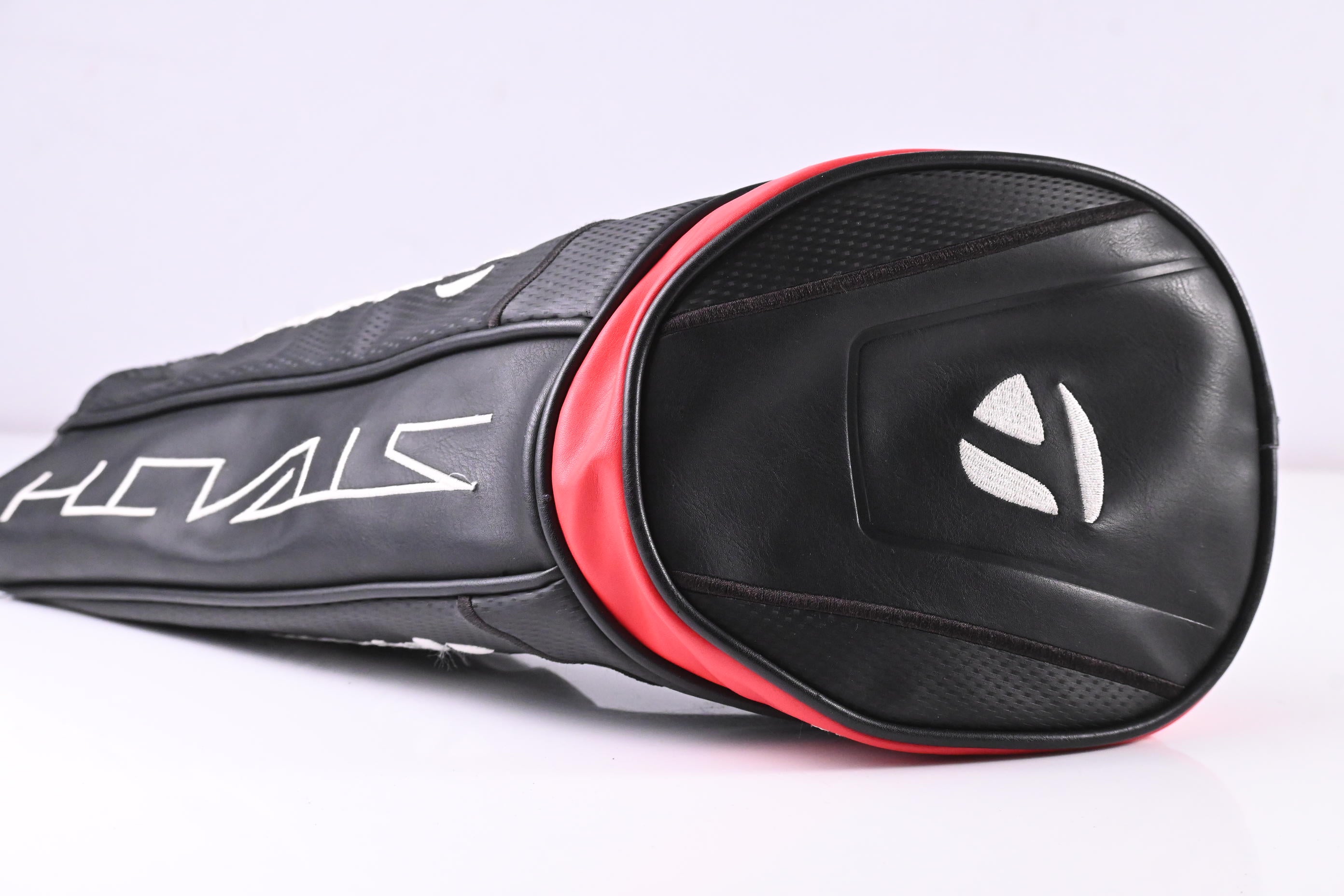 Taylormade Stealth Driver / 10.5 Degree / Stiff Flex Fujikura Ventus Red 5 Shaft