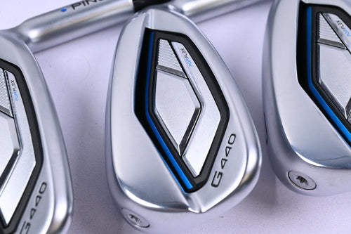 Ping G440 Irons / 6-PW+GW+SW / Blue Dot / Regular Flex Ping AWT 3.0 Shafts
