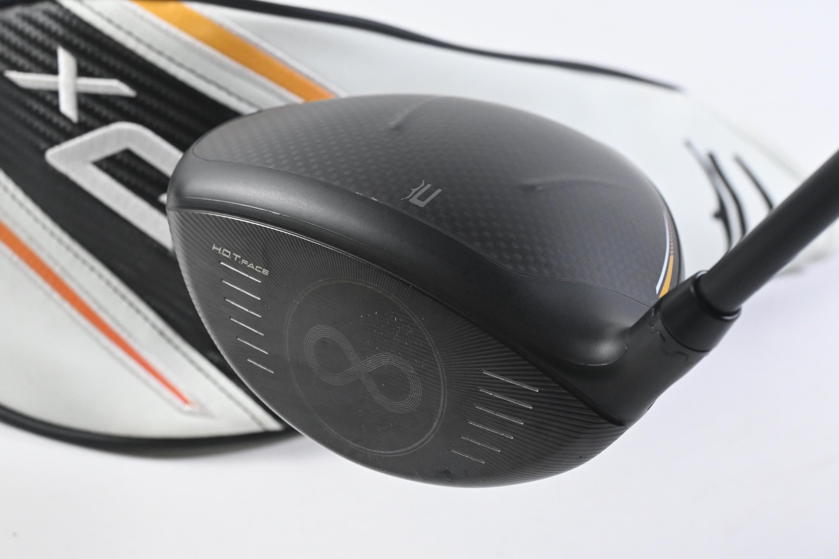 Cobra LTDx Driver / 10.5 Degree / Regular Flex UST Helium Nano Core 5 Shaft