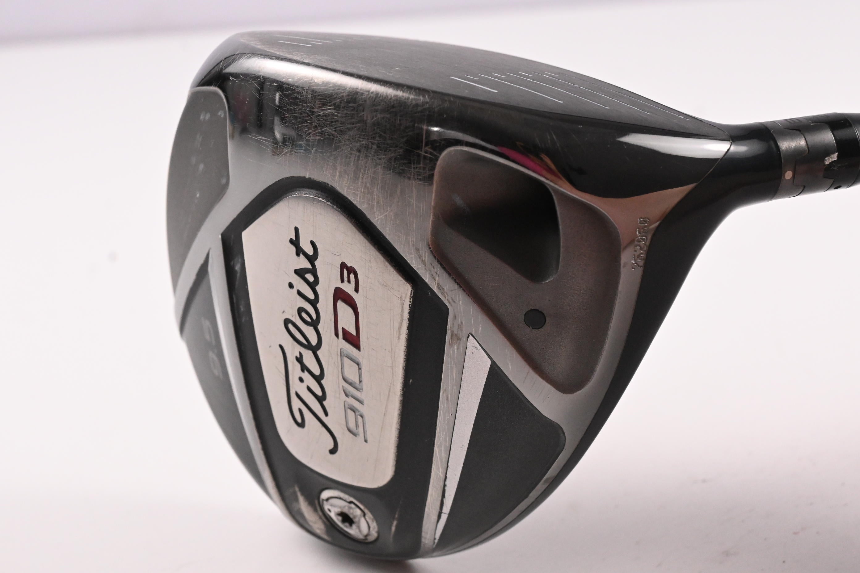 Titleist 910 D3 Driver / 9.5 Degree / Stiff Flex Diamana Kai'li 65 Shaft