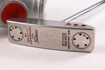 Scotty Cameron Studio Select Newport 2.5 Putter / 35 Inch