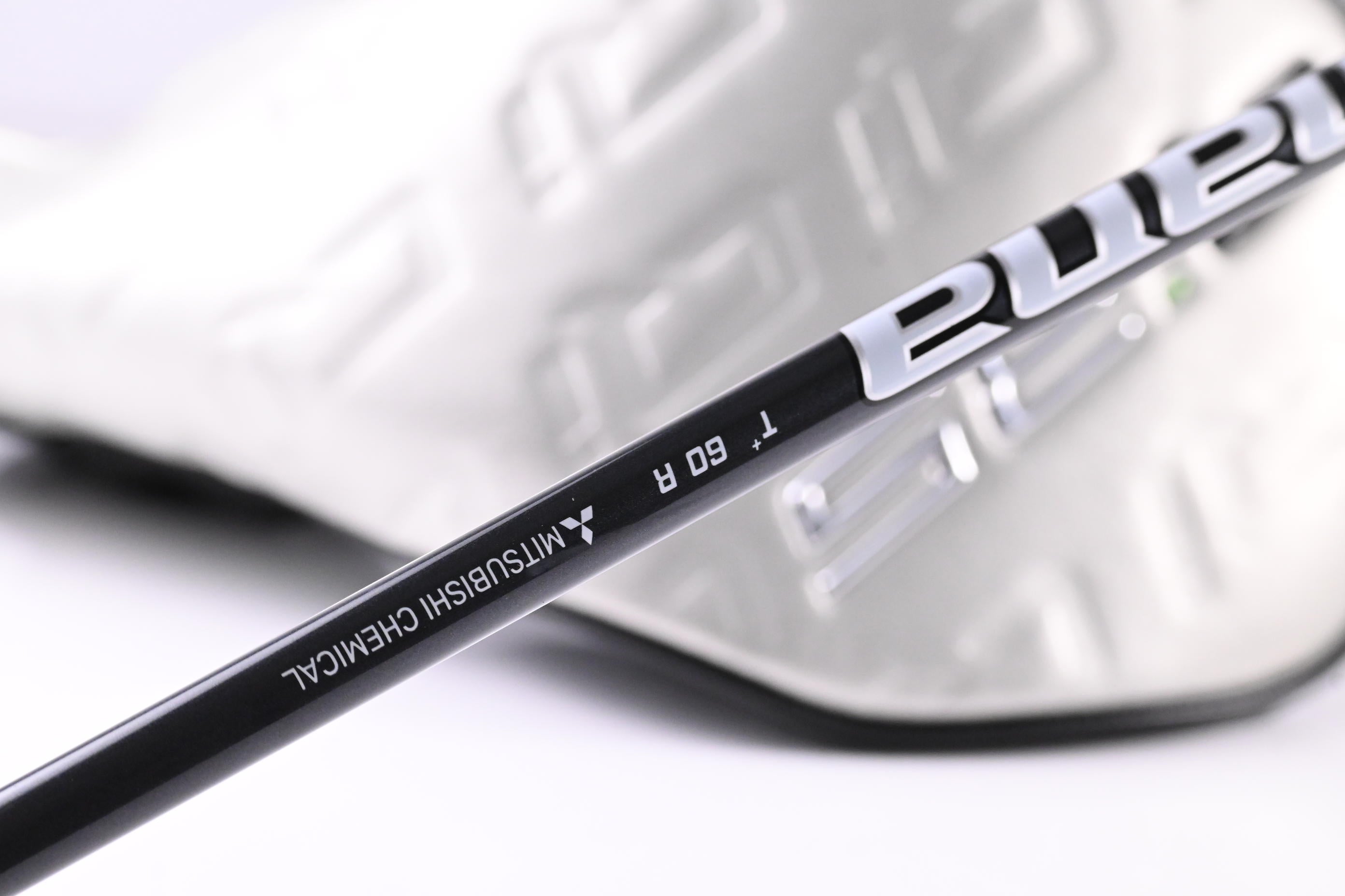 Taylormade Qi35 Driver / 10.5 Degree / Regular Flex Diamana T+ 60 Shaft