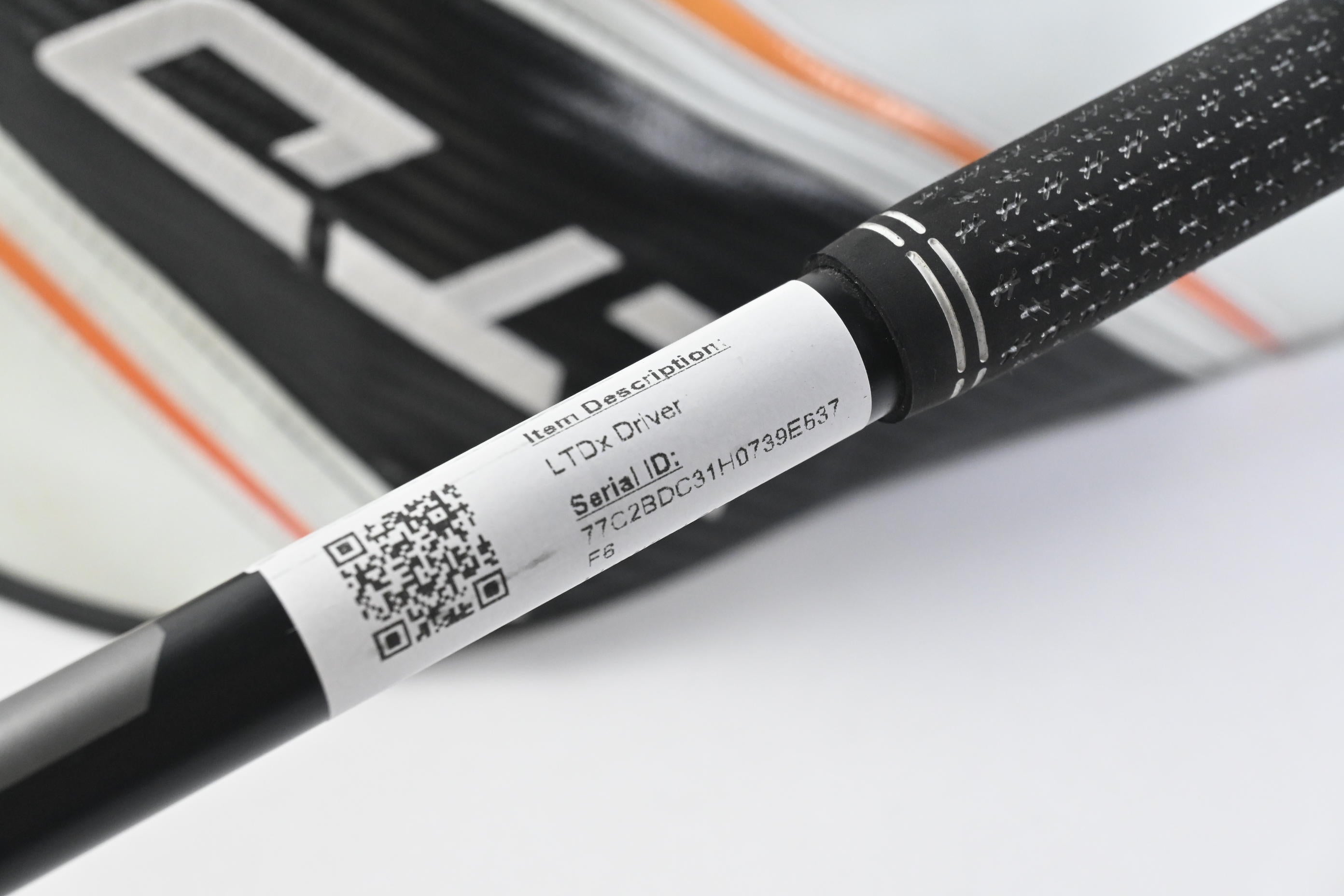 Cobra LTDx Driver / 10.5 Degree / Regular Flex UST Helium Nano Core 5 Shaft