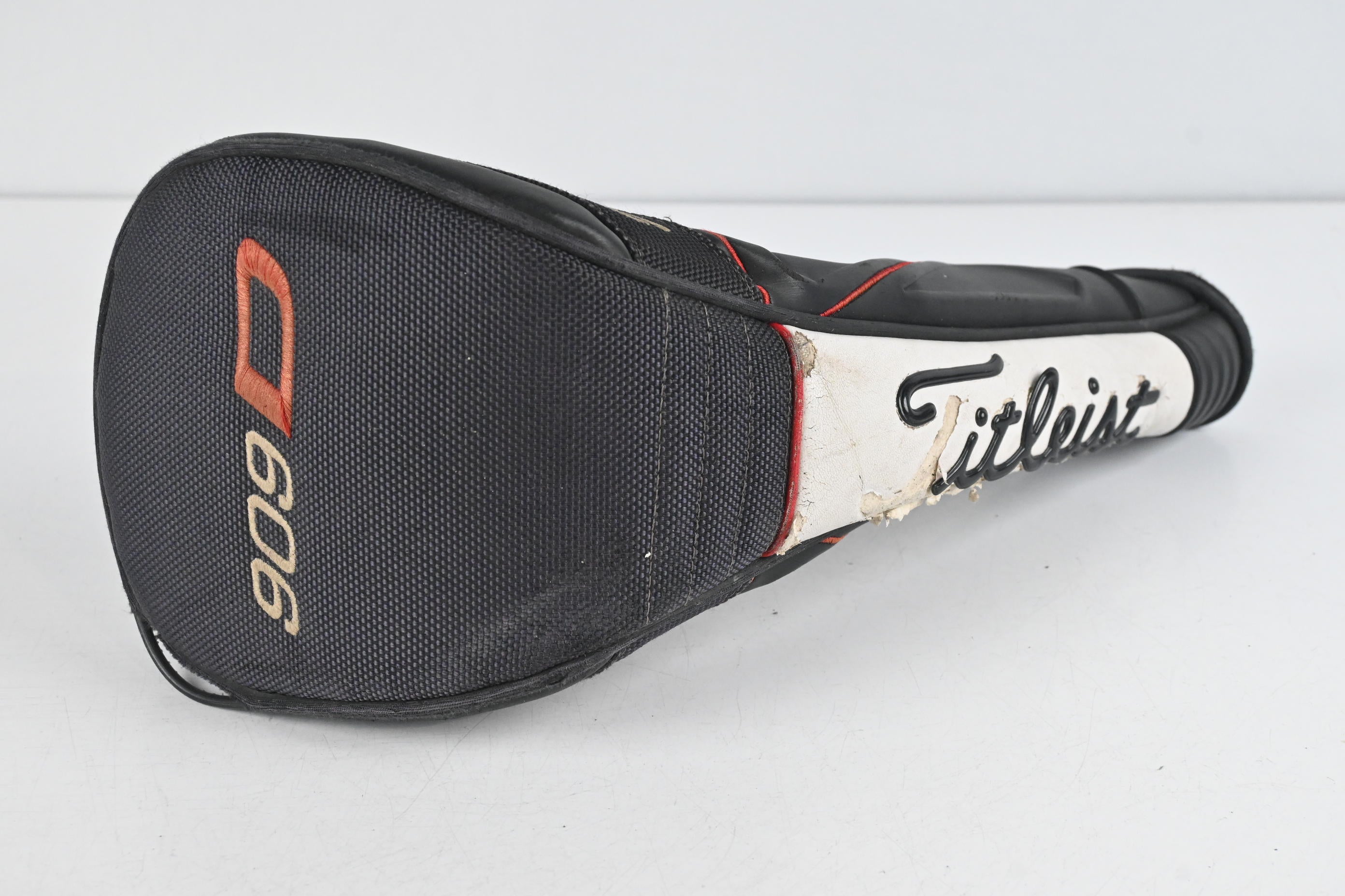 Titleist 909 D Comp Driver / 11.5 Degree / Regular Flex Matrix Ozik XCon-6 Shaft