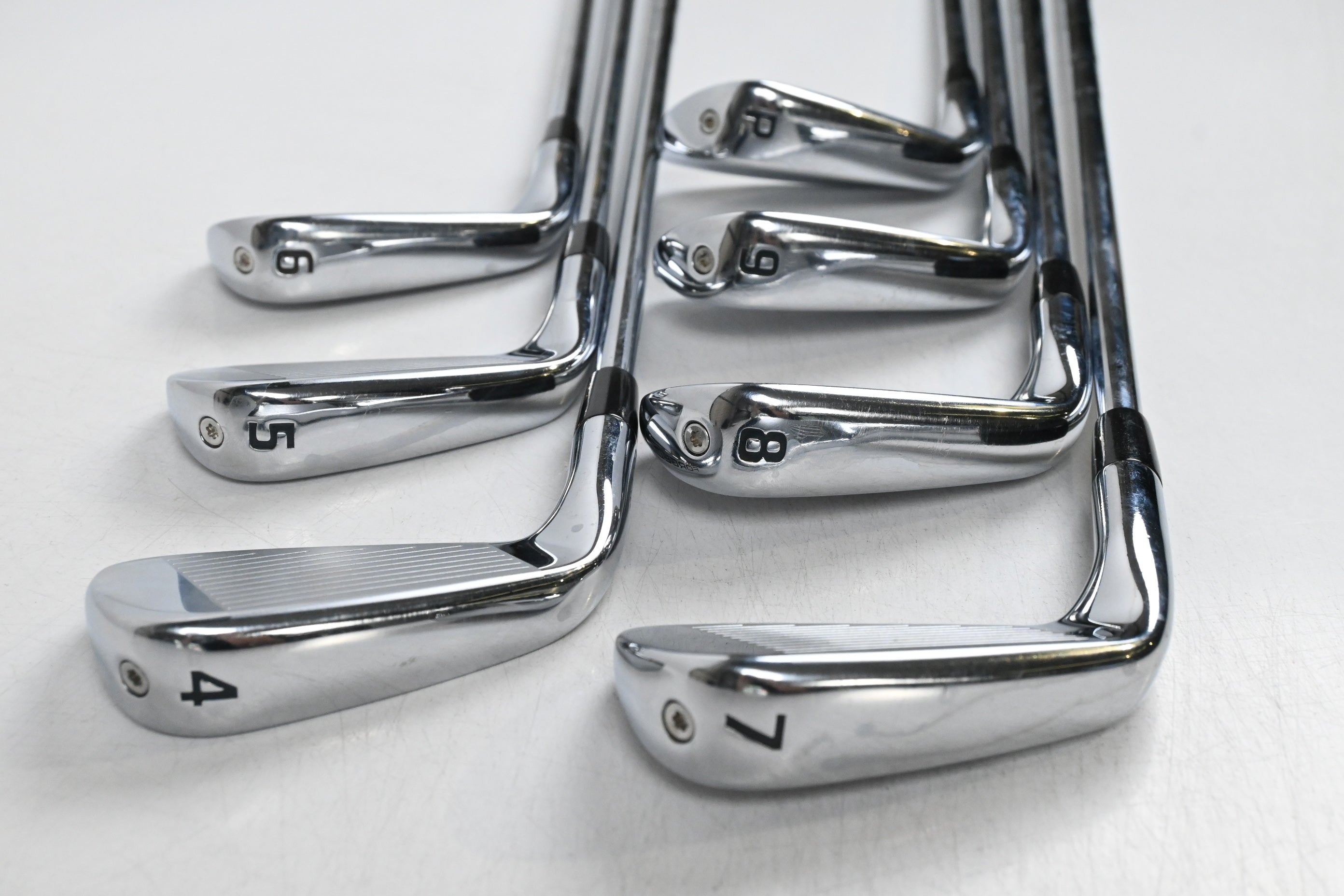 Kirkland Signature Irons / 4-PW / Regular Flex Elevate 115 Shafts