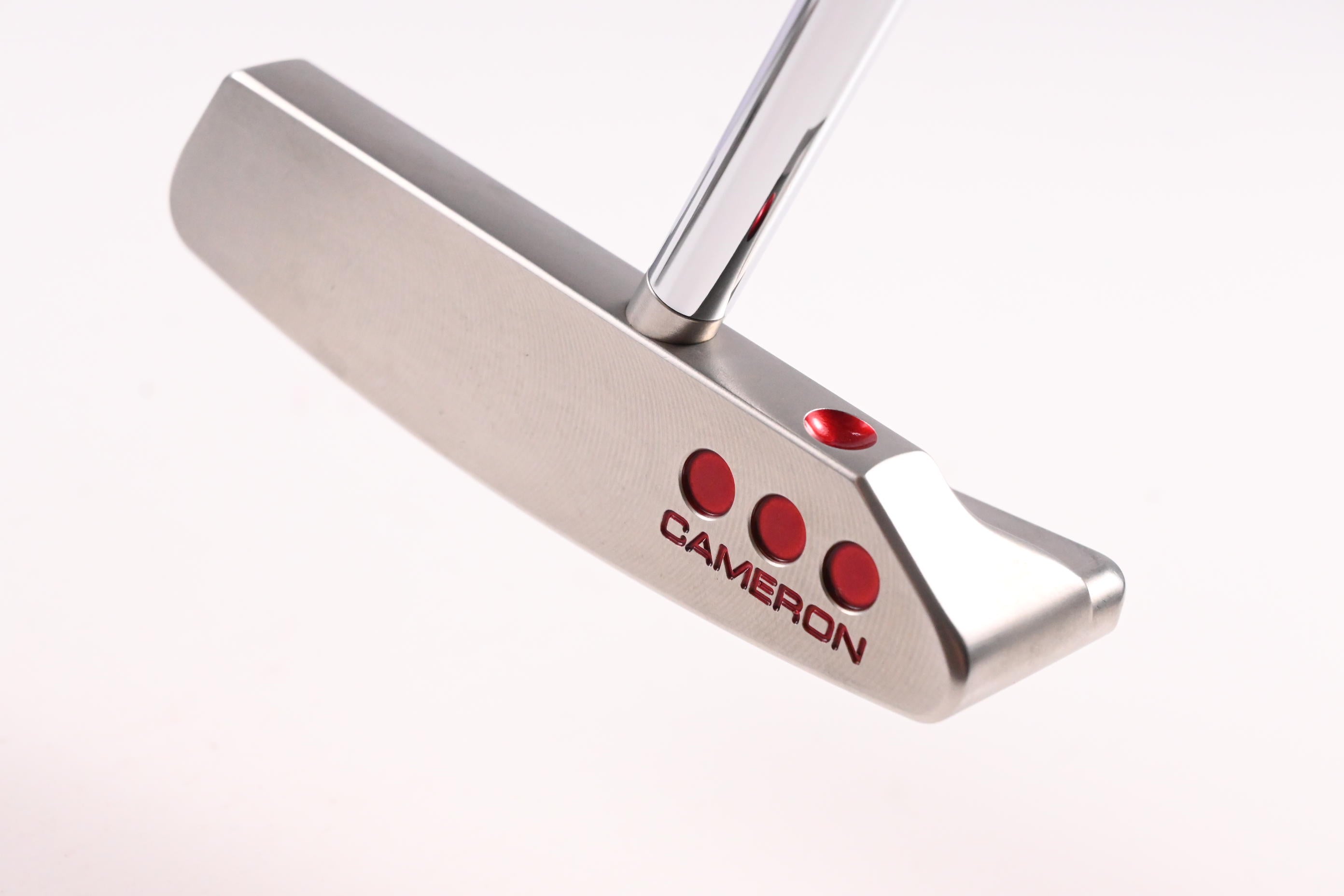 Scotty Cameron Studio Select Newport 2.5 Putter / 35 Inch
