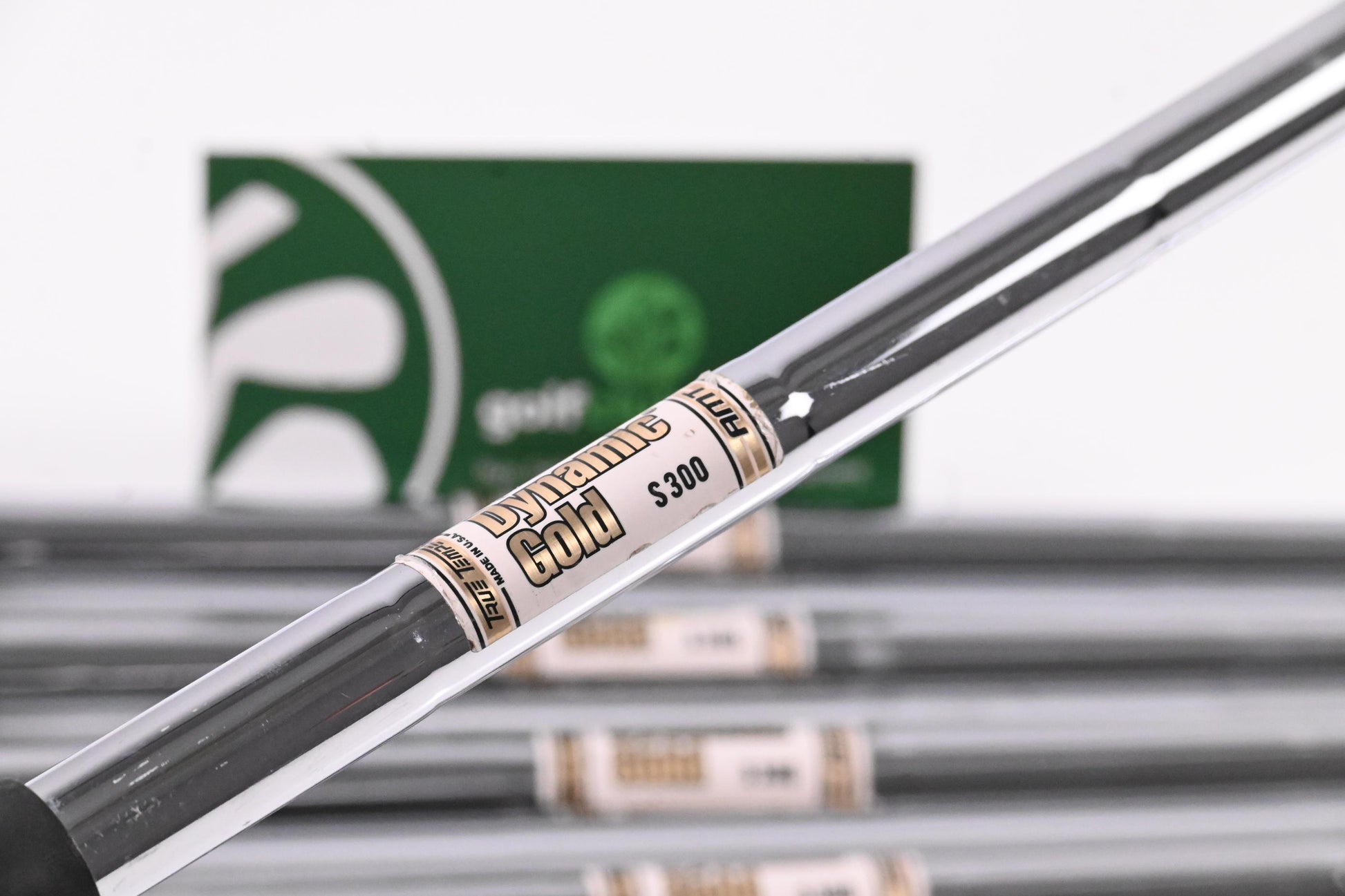 Dynamic Gold AMT S300 Iron Shafts / Stiff Flex / Set of 6 / .355" Tip