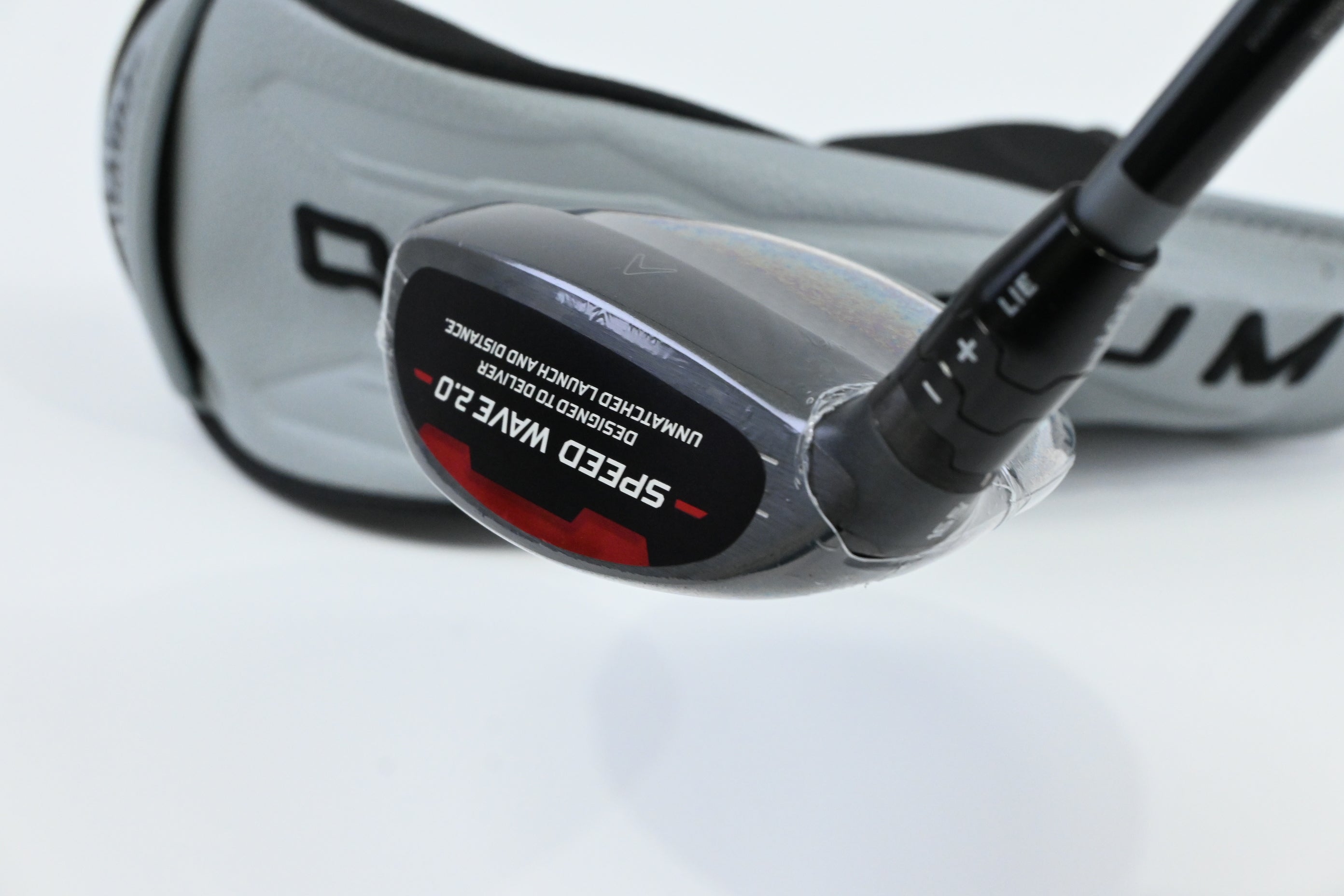 Callaway Quantum Max #3 Wood / 16.5 Degree / Regular Flex Denali Frost Silver 60
