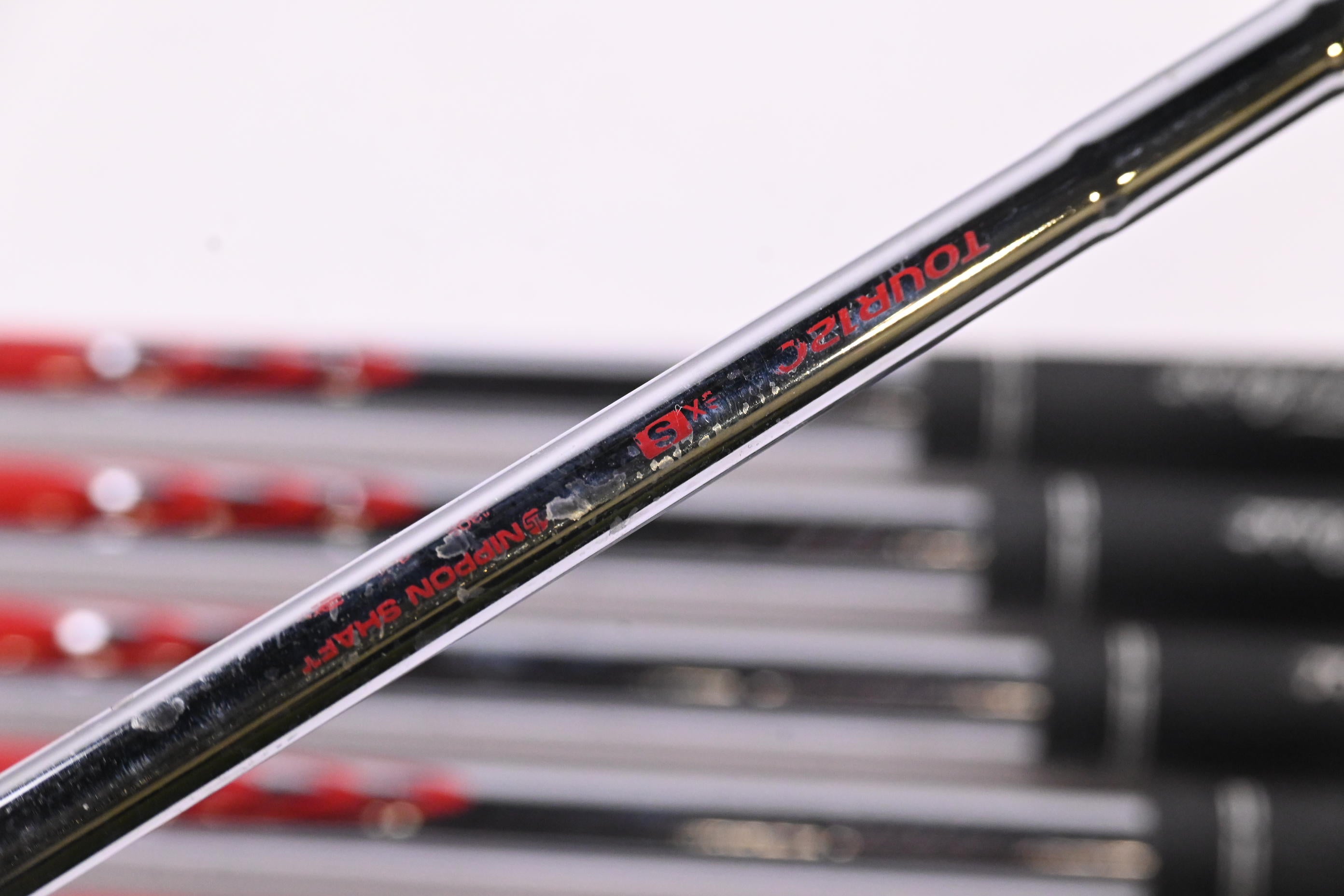 Titleist 714 AP2 Irons / 5-PW+GW / Stiff Flex N.S.Pro Modus³ Tour 120
