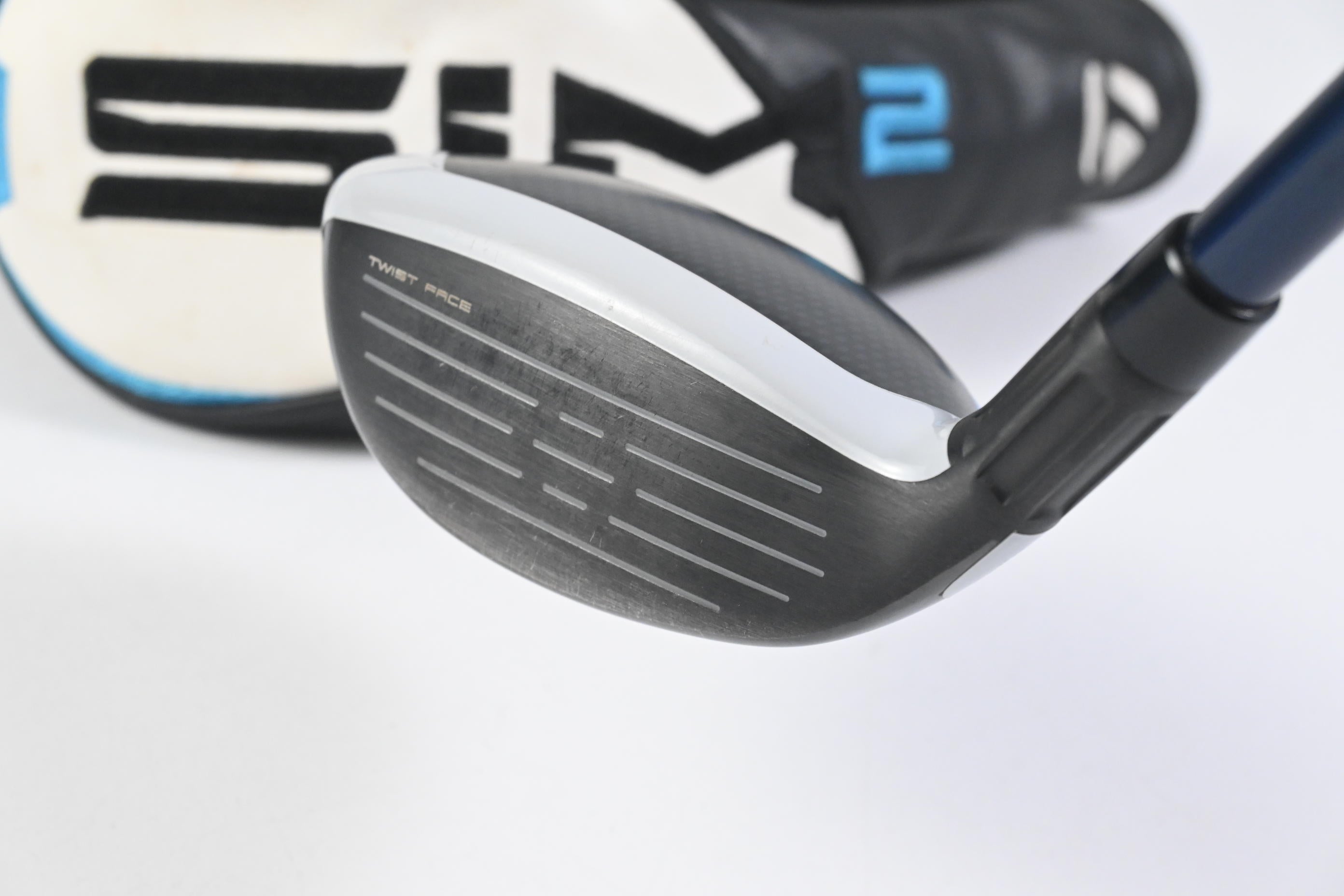 Taylormade SIM2 Max #3 Hybrid / 19 Degree / Stiff Flex Fujikura Ventus Blue 7