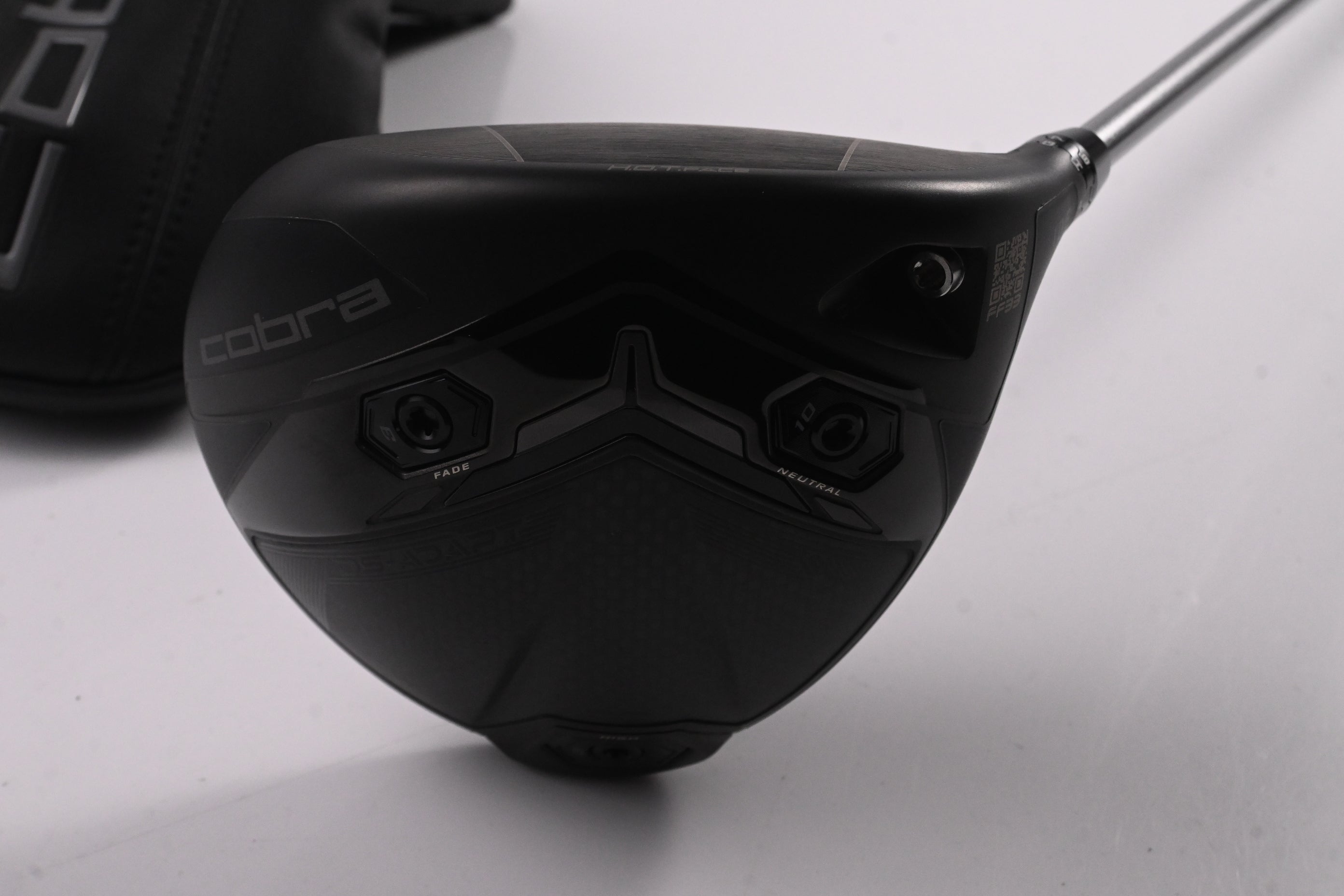 Cobra DS-Adapt LS Driver / 10.5 Degree / Stiff Flex Fujikura Pro 60 Shaft