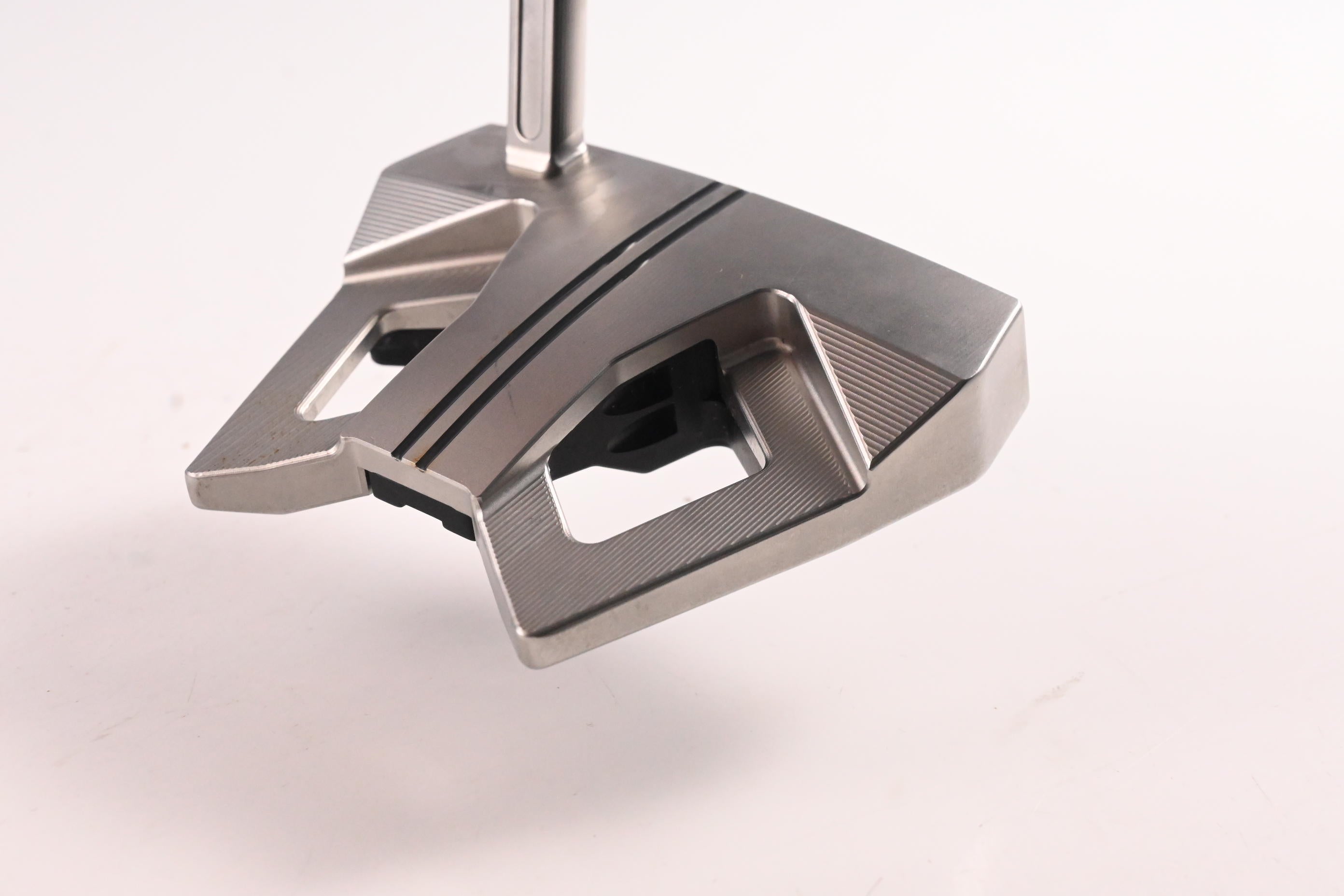 Scotty Cameron 2024 Phantom 9.5 Putter / 33 Inch